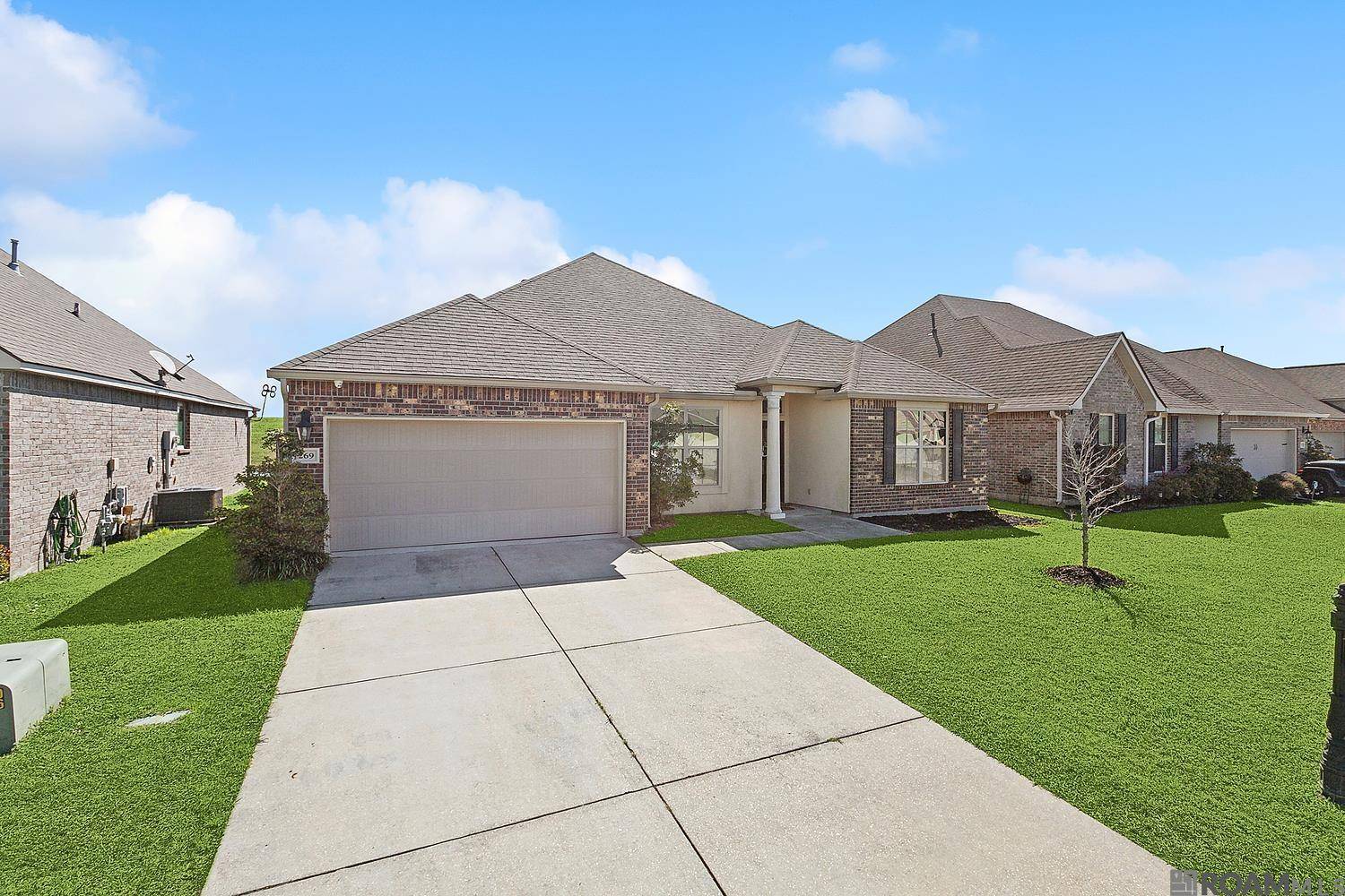 Slidell, LA 70461,269 E Lake Dr