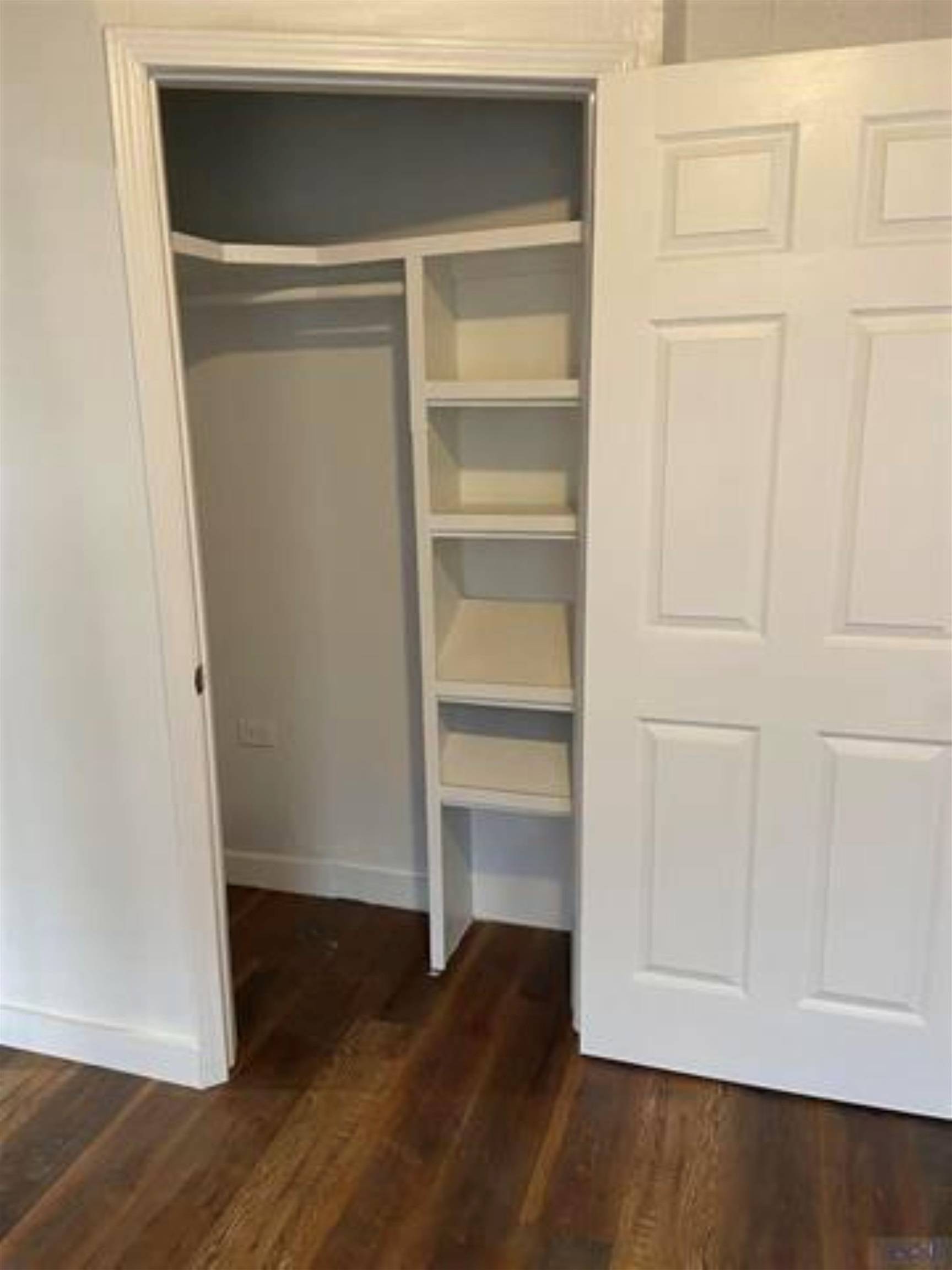 Thibodaux, LA 70301,574 Goode St