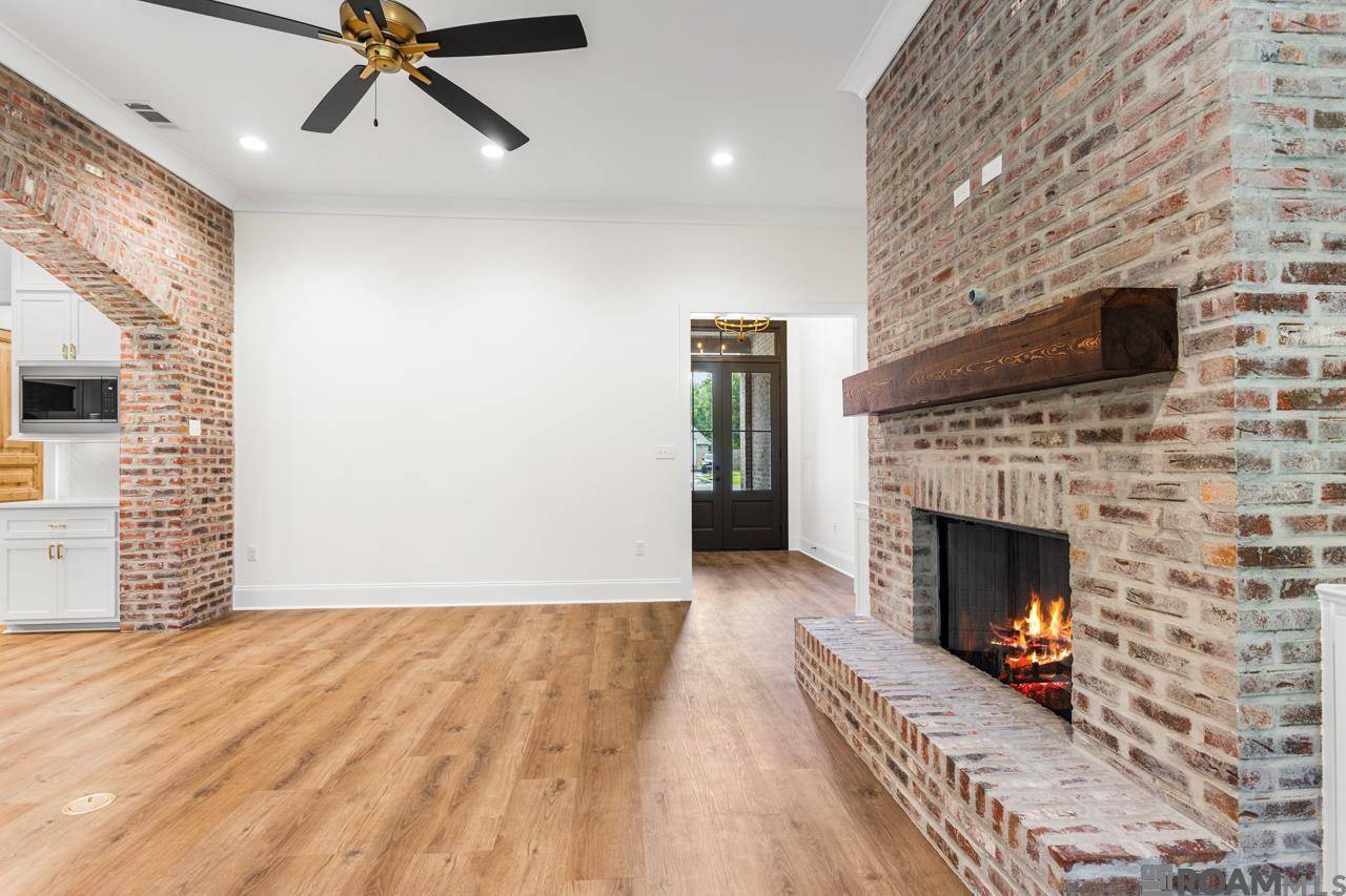 Denham Springs, LA 70726,1170 Southern Living Ln