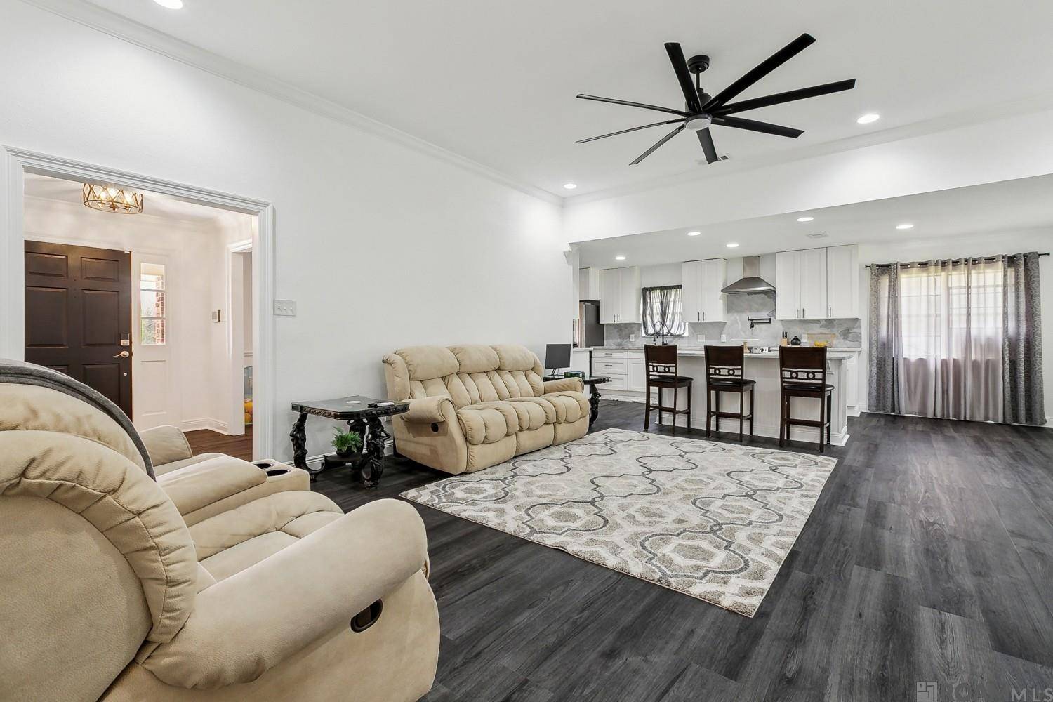 Laplace, LA 70068,125 Somerset Road
