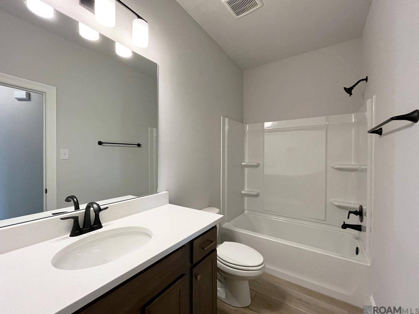 Zachary, LA 70791,1553 Old Tucson Ave