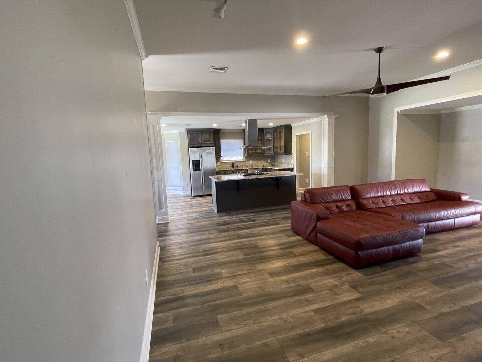 Houma, LA 70360,103 Aubrey Drive