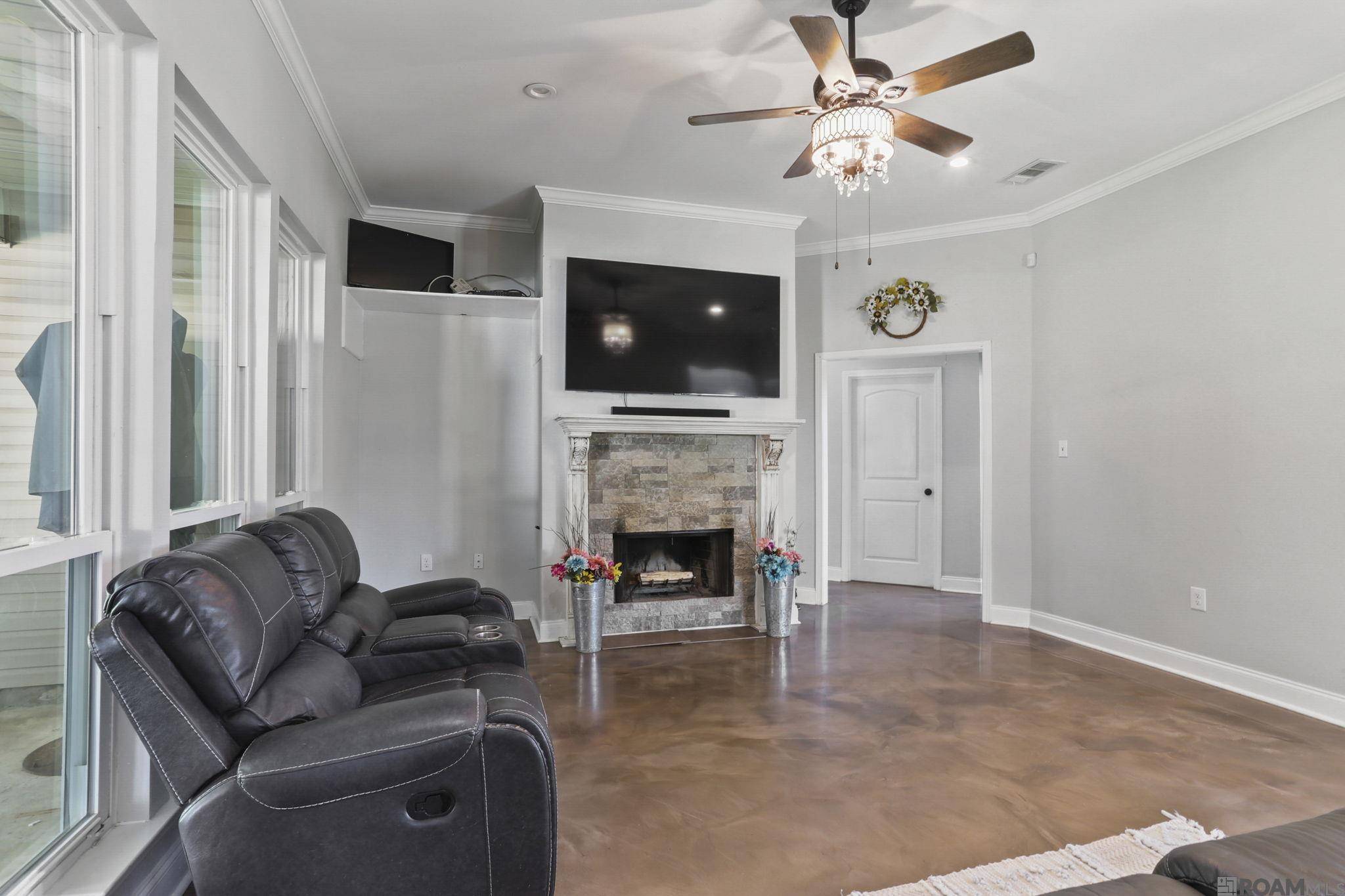 Denham Springs, LA 70706,8166 Fitzgerald Dr