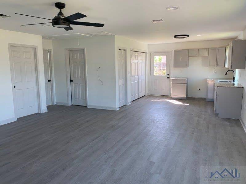 Houma, LA 70363,357 Dixie Avenue