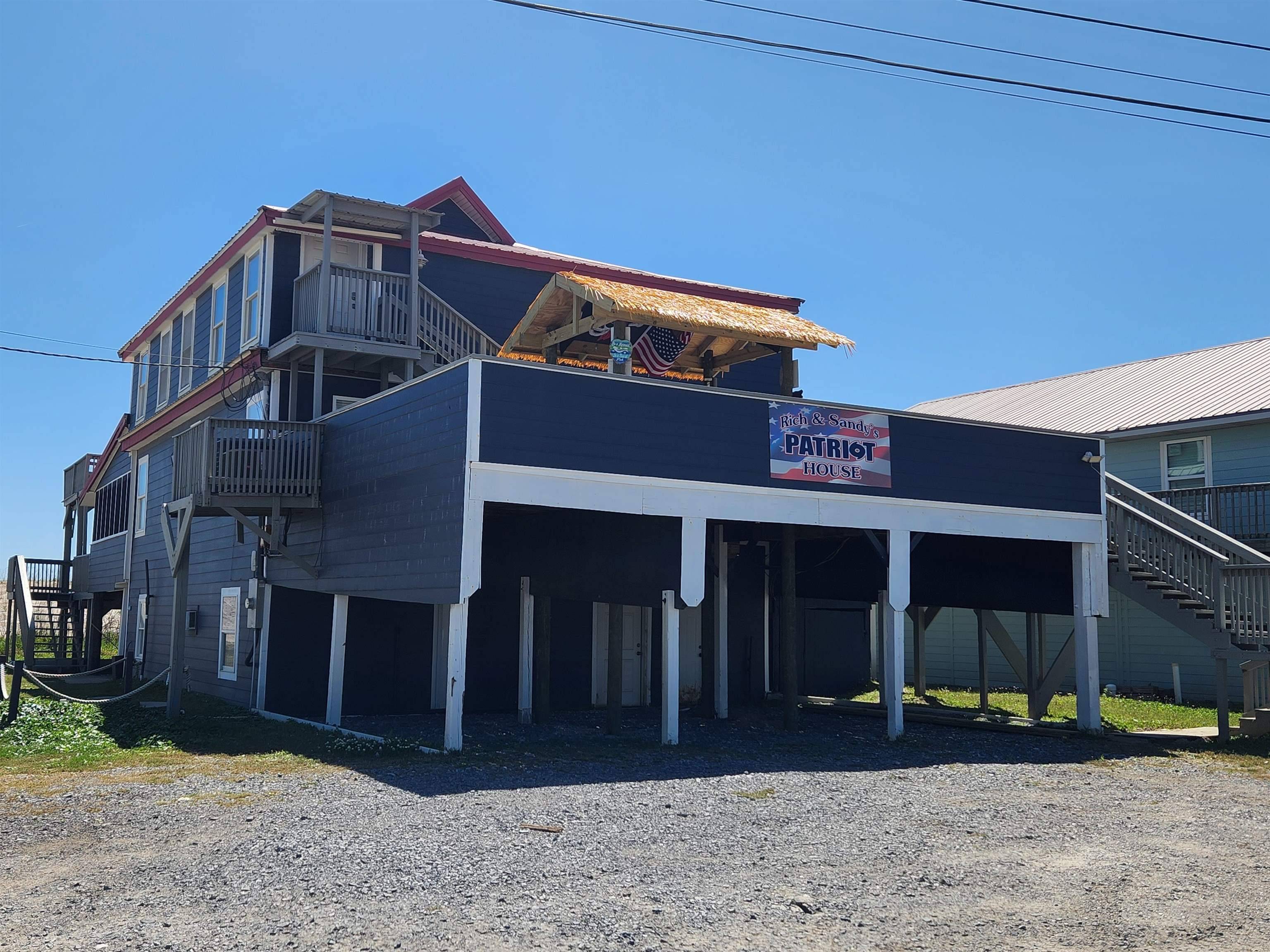 Grand Isle, LA 70358,2586 Highway 1