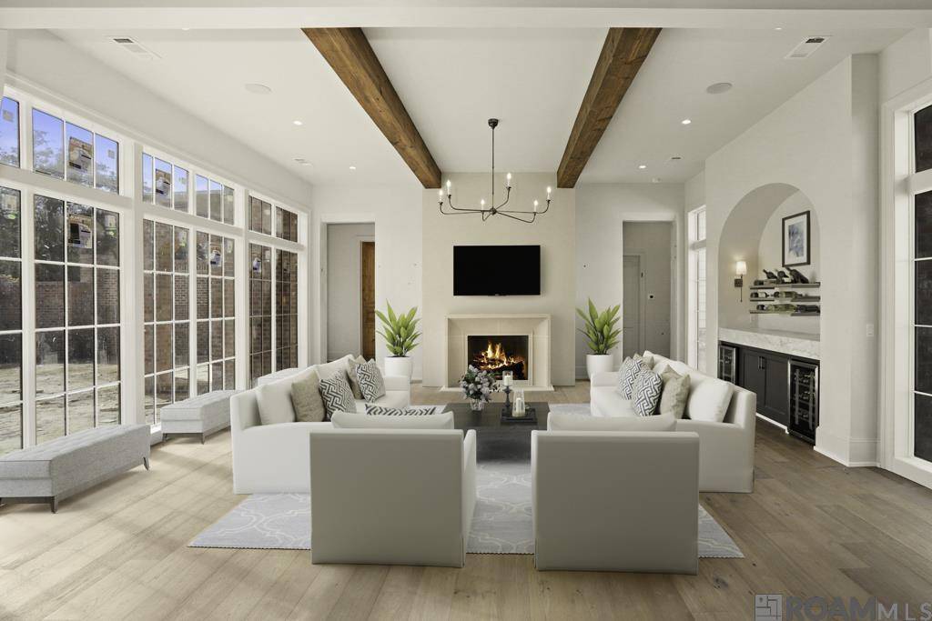 Baton Rouge, LA 70806,723 Adelia Ln