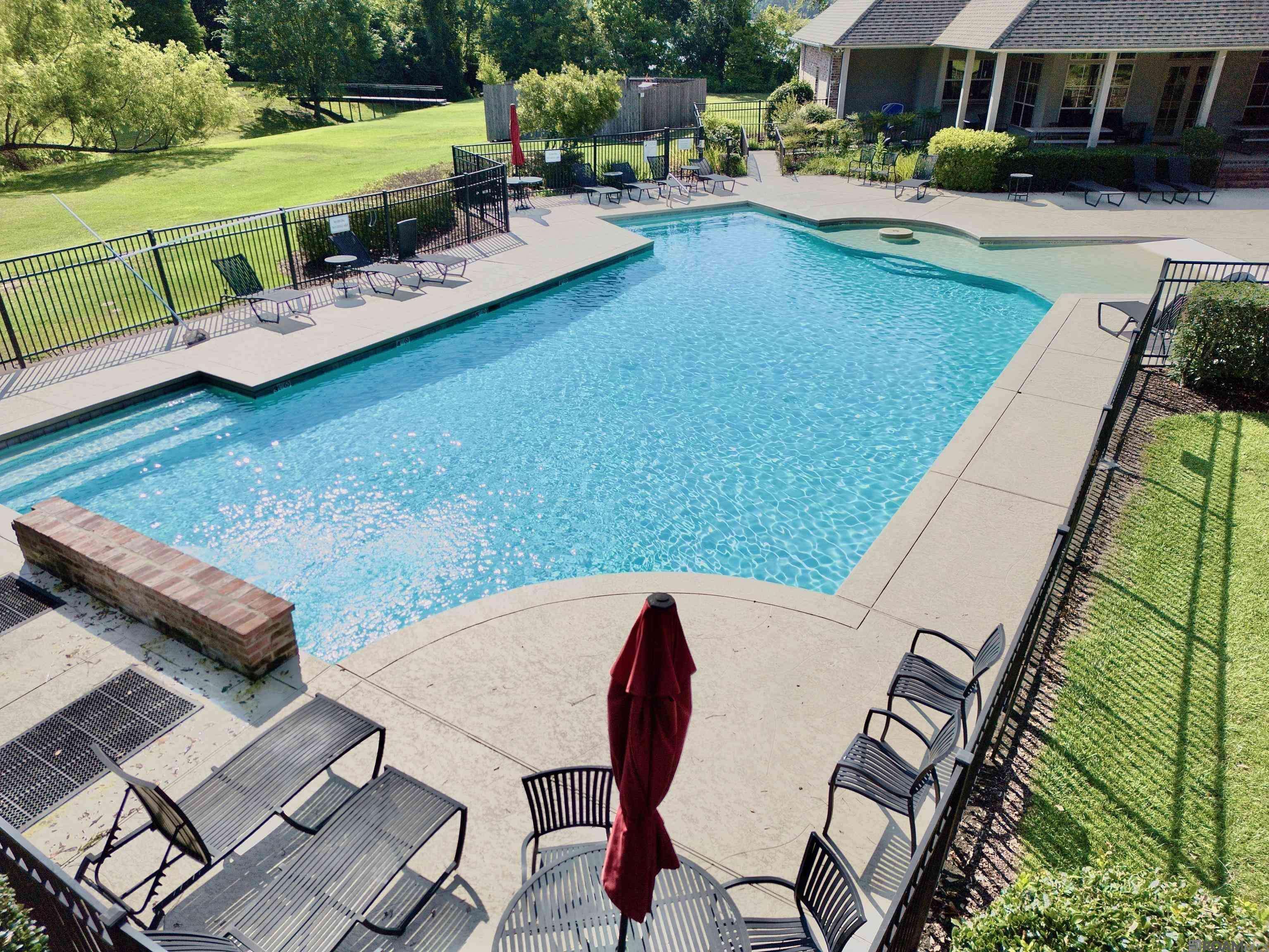 Saint George, LA 70810,535 Lake Villa Dr