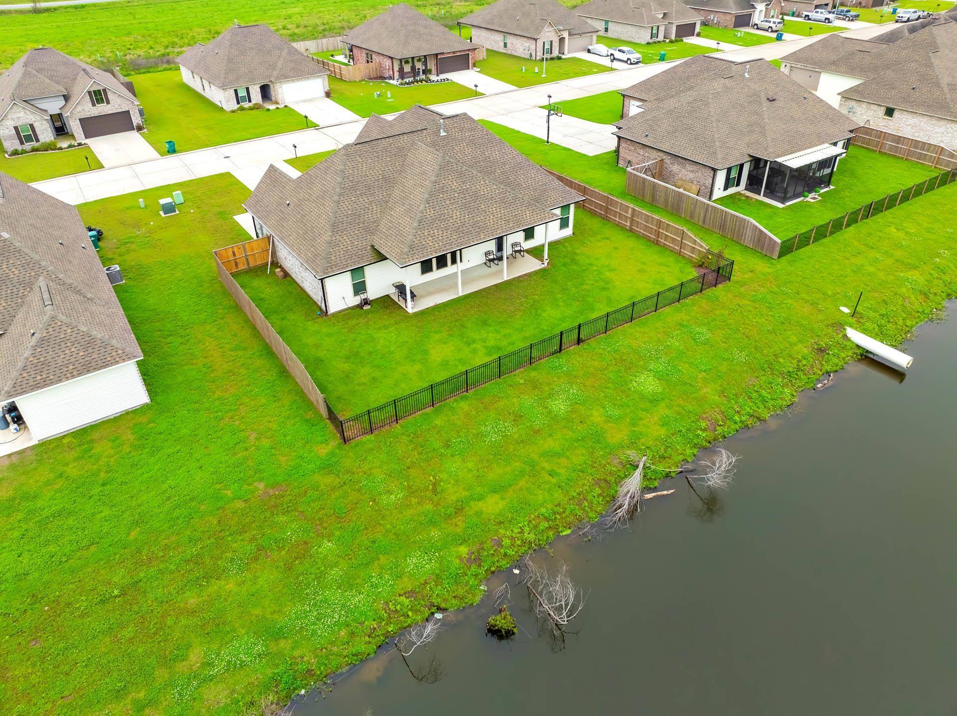 Thibodaux, LA 70301,262 Pond Dr