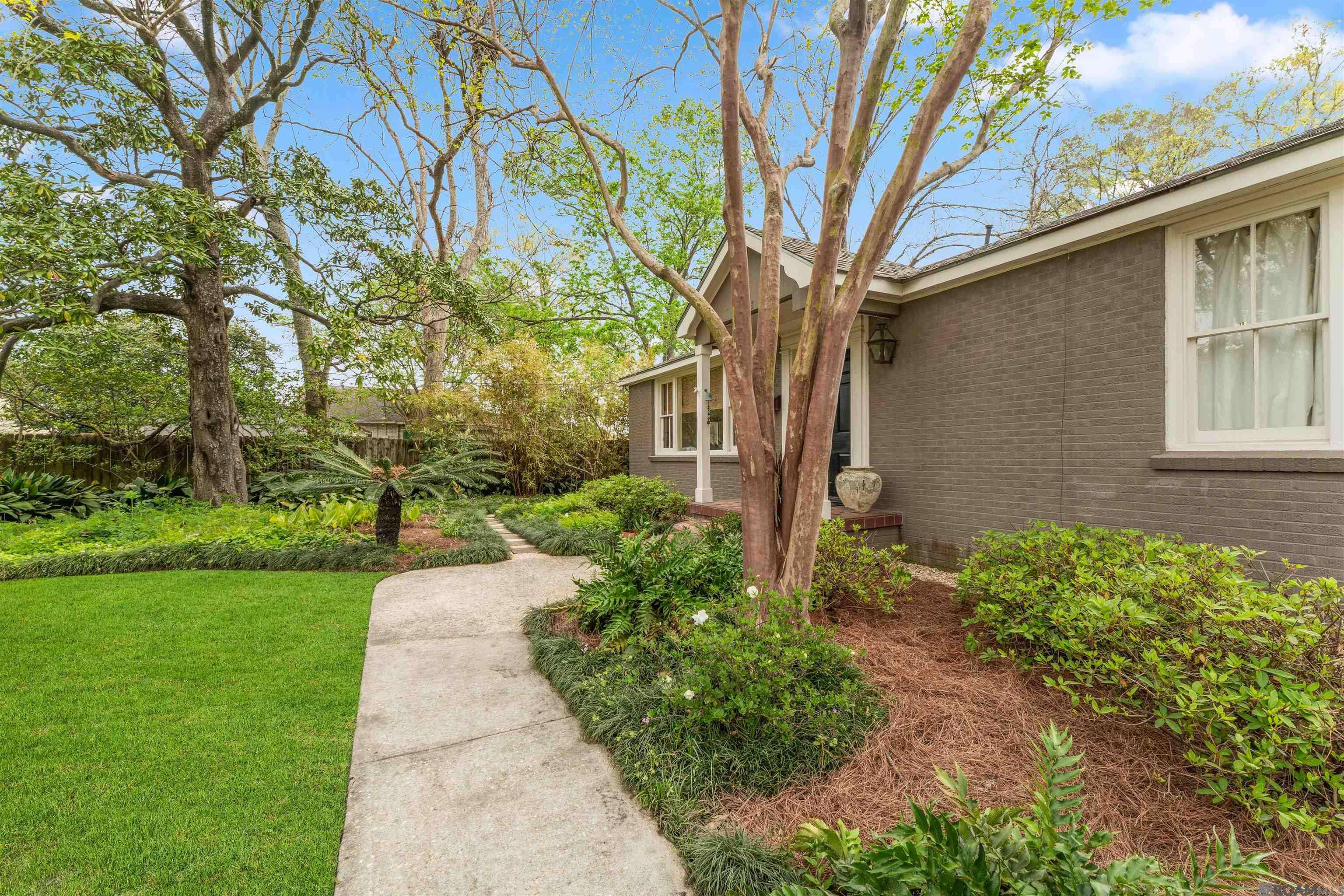Baton Rouge, LA 70808,2248 Cherrydale Ave