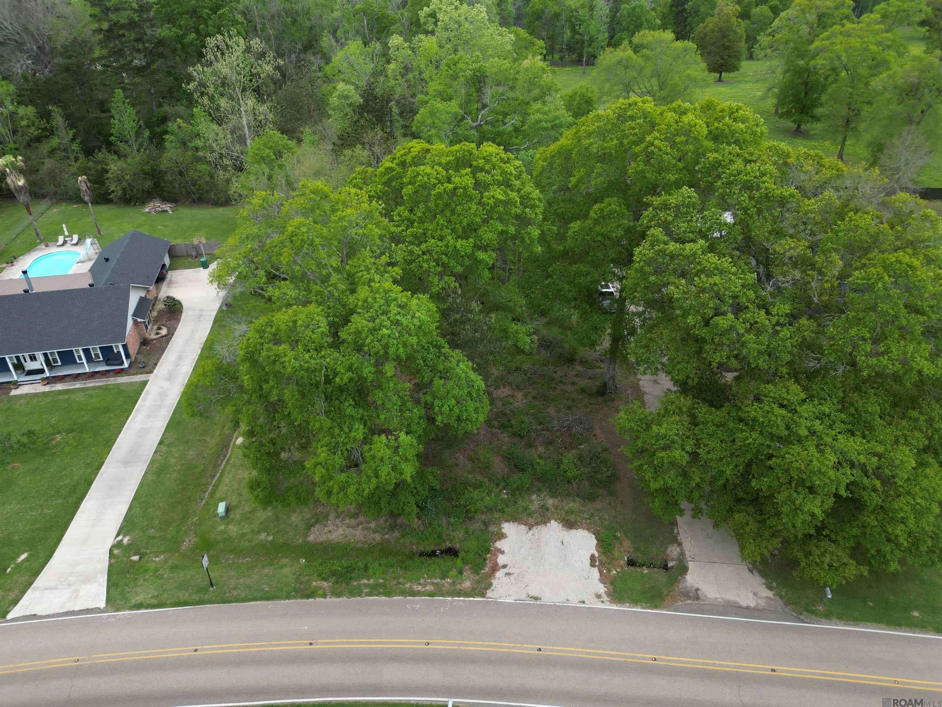 Denham Springs, LA 70726,25371 Plantation Ave