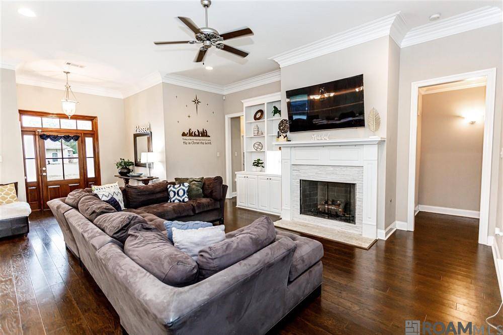 Gonzales, LA 70737,42492 Bart St