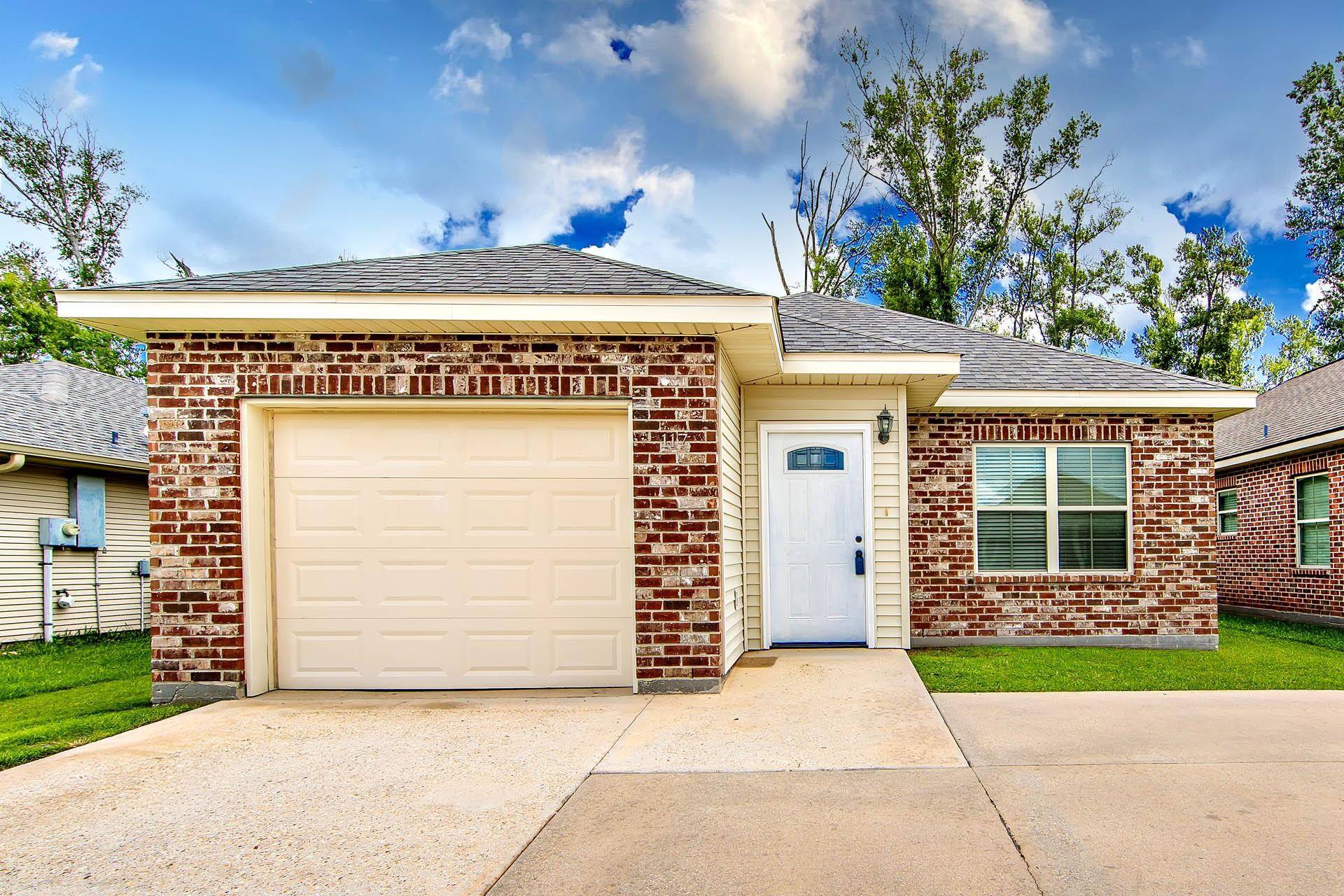 Thibodaux, LA 70301,117 Sagewood Dr