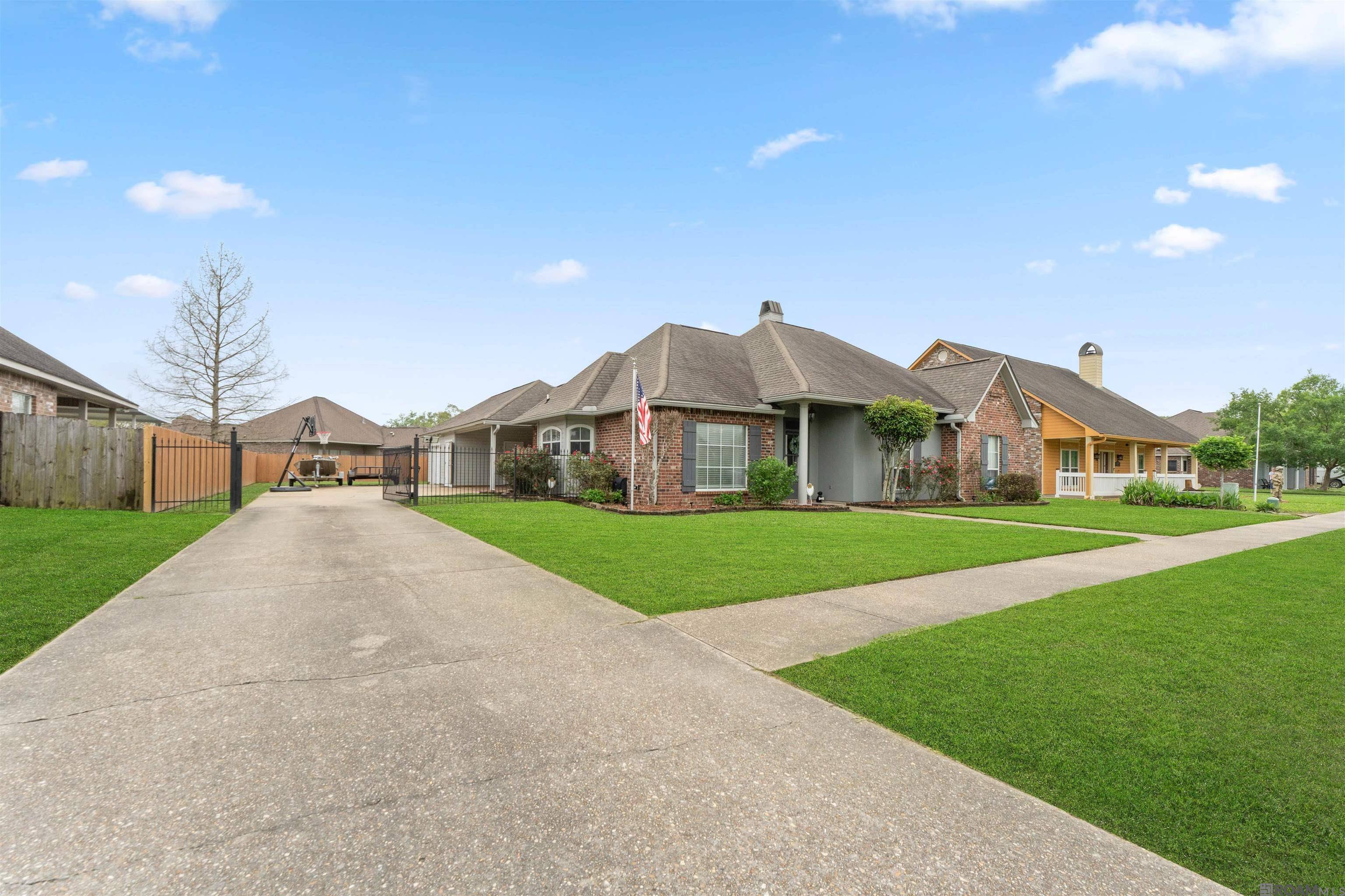 Zachary, LA 70791,1298 Old Barnwood Ave