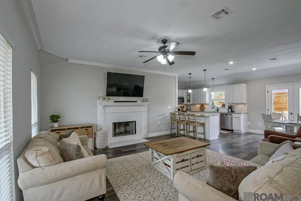 Denham Springs, LA 70706,7287 Mosspoint Ln