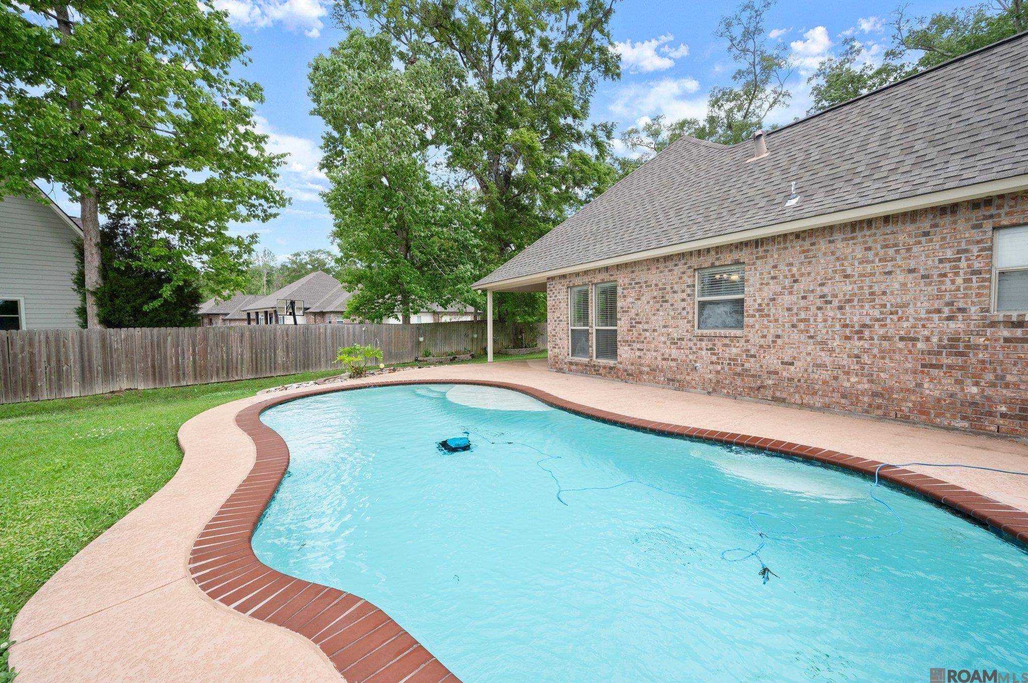 Geismar, LA 70734,13245 Oak Knoll Dr