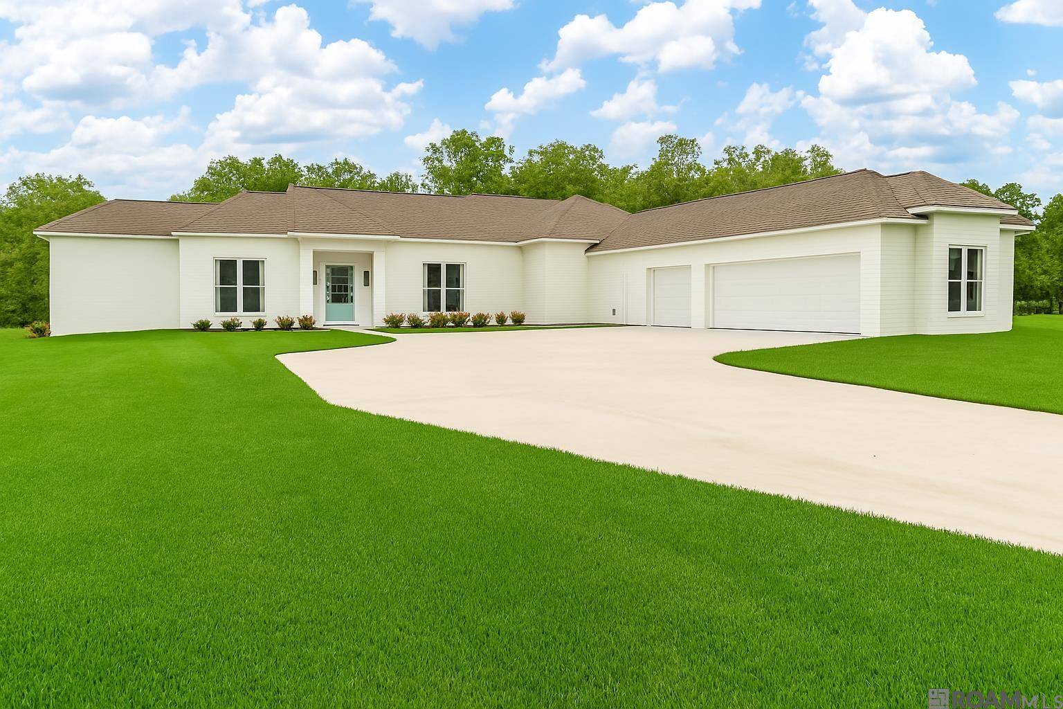 Gonzales, LA 70737,1033 W Worthey St