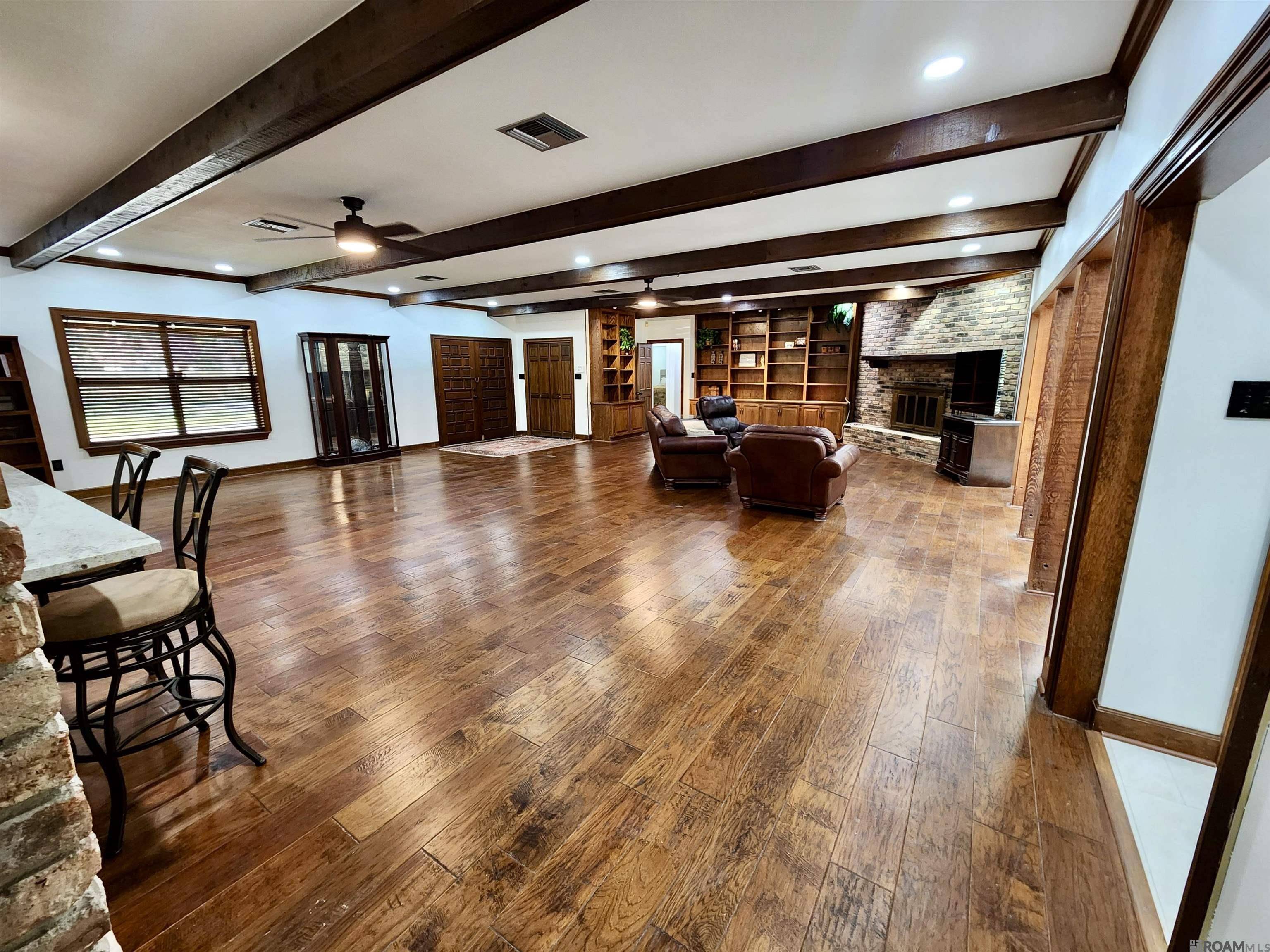 Baton Rouge, LA 70810,247 Halfway Tree Rd