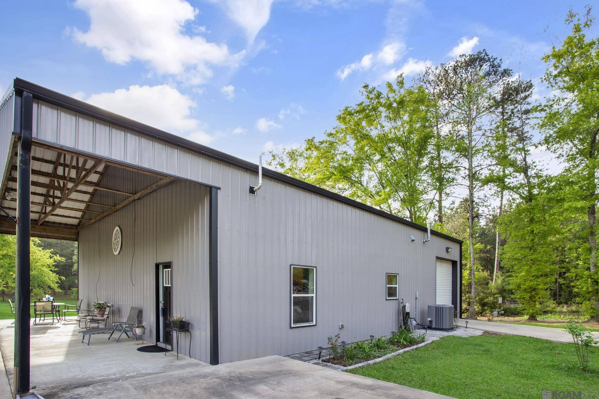 Clinton, LA 70722,2698 La Hwy 63