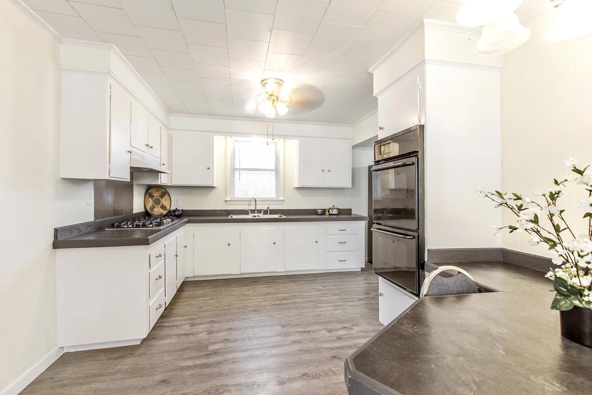 Galliano, LA 70354,153 East 135th St.