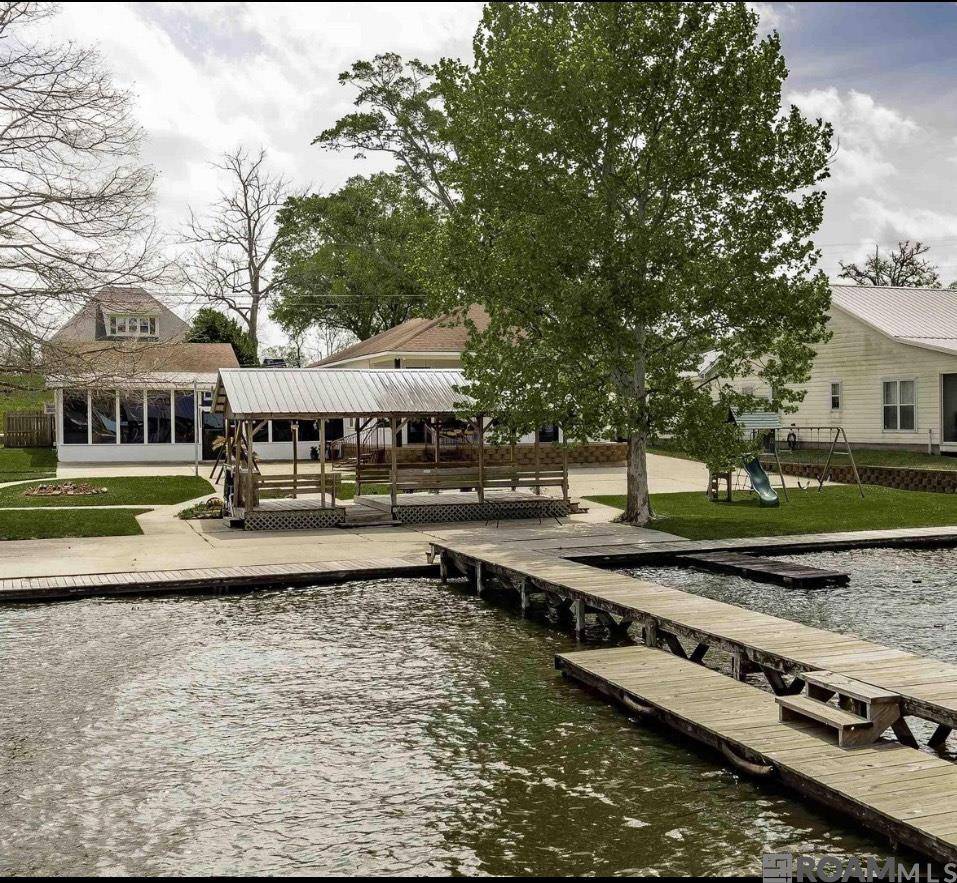 Ventress, LA 70783,8689 Island Rd