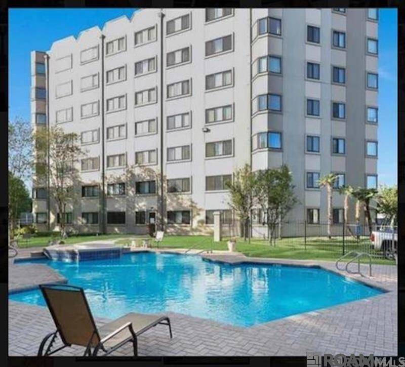 Baton Rouge, LA 70816,11550 Southfork Ave ##111