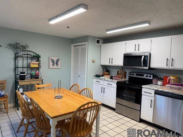 Baton Rouge, LA 70816,11550 Southfork Ave ##111