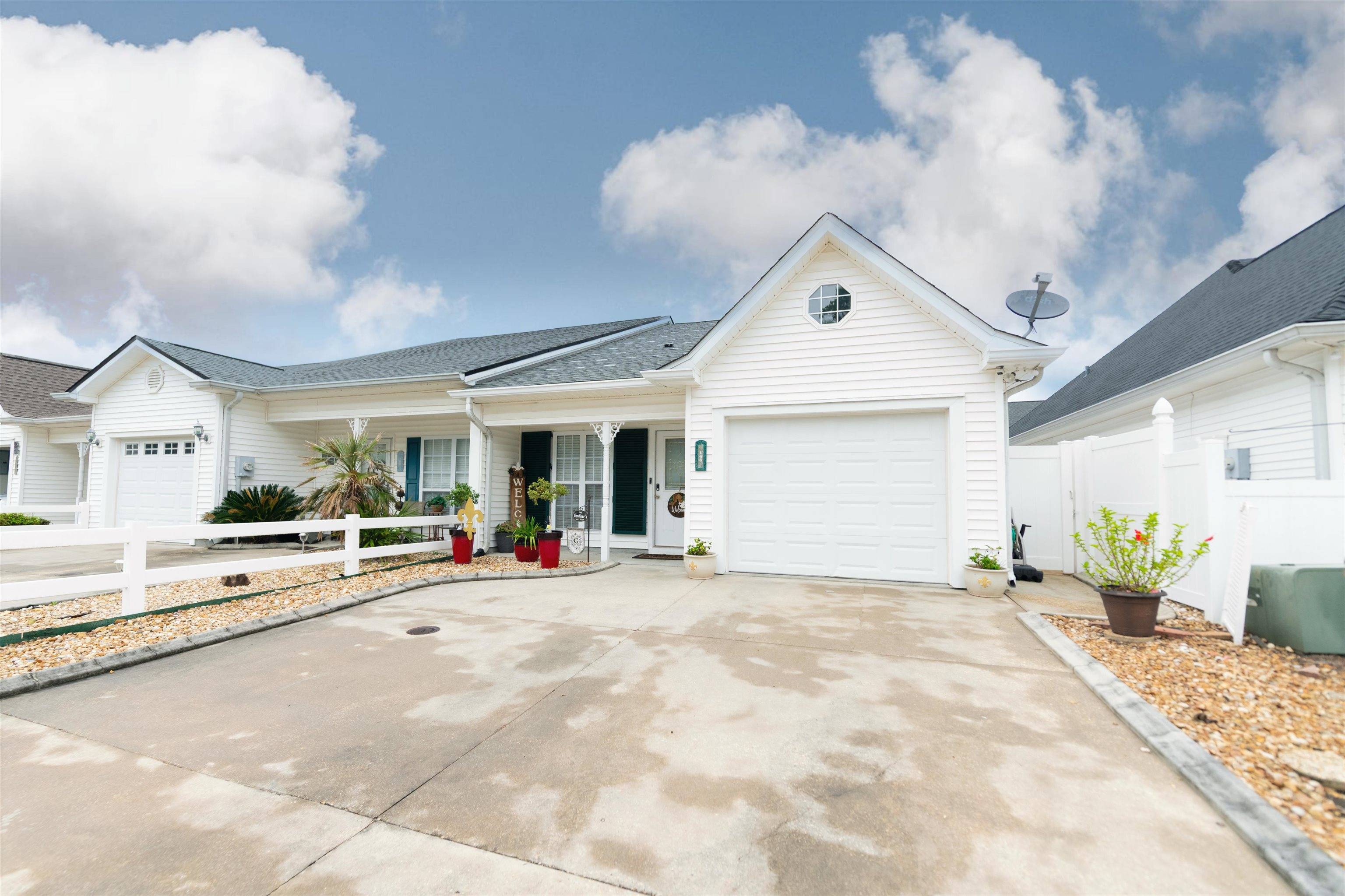 Houma, LA 70364,148 Magnolia Courtyard