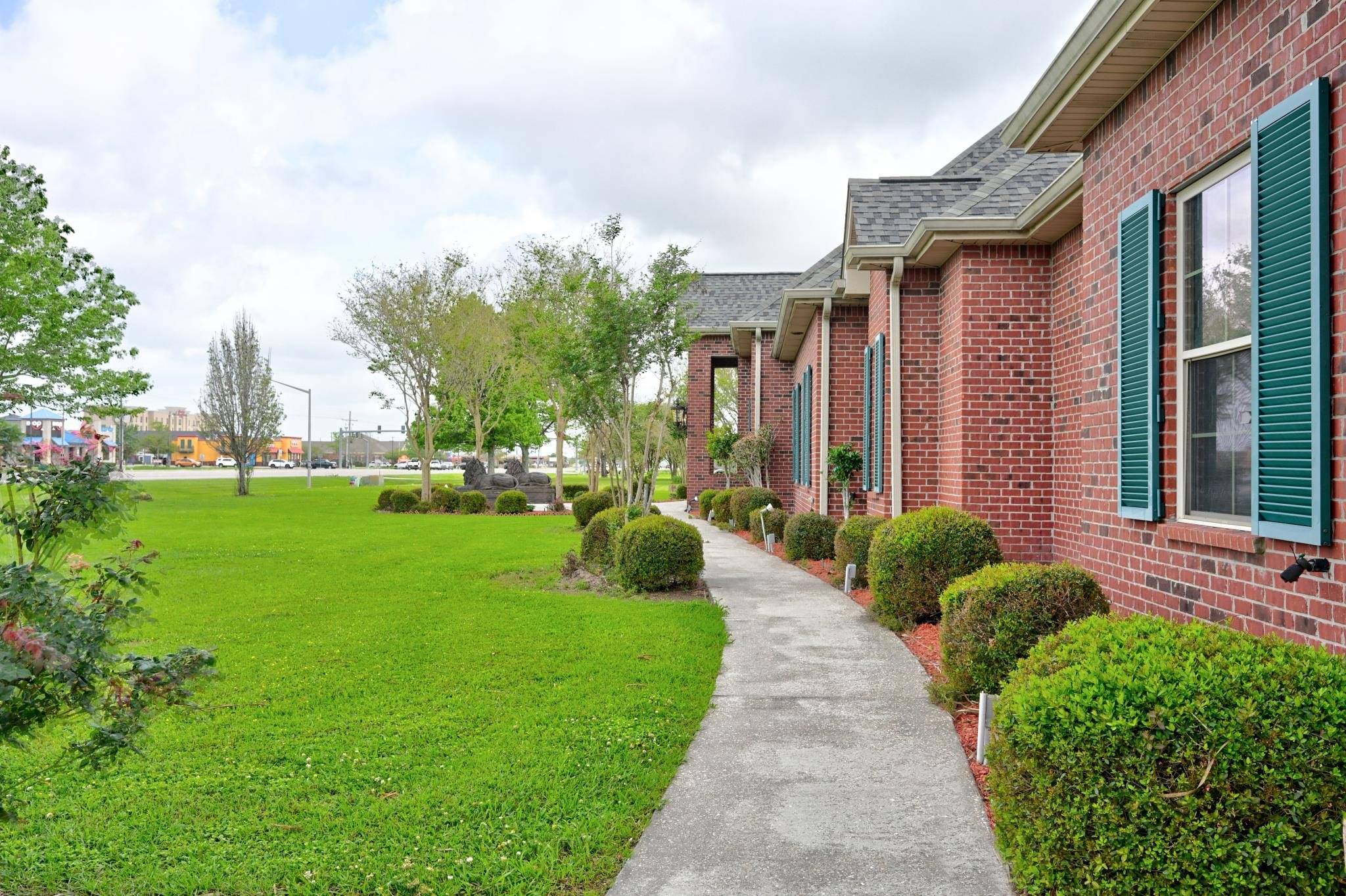 Thibodaux, LA 70301,507 North Canal Boulevard