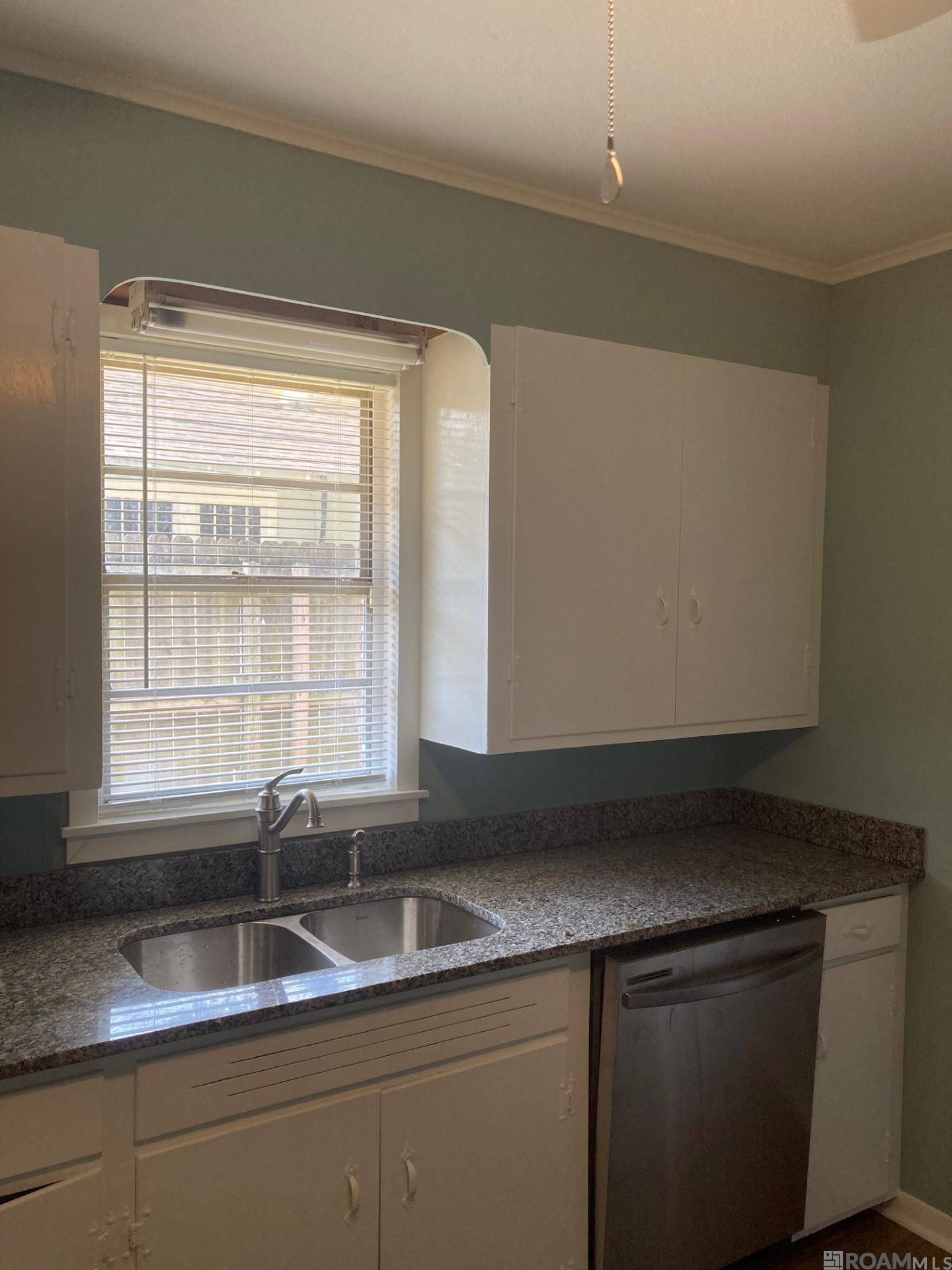 Baton Rouge, LA 70806,144-146 Beverly Dr
