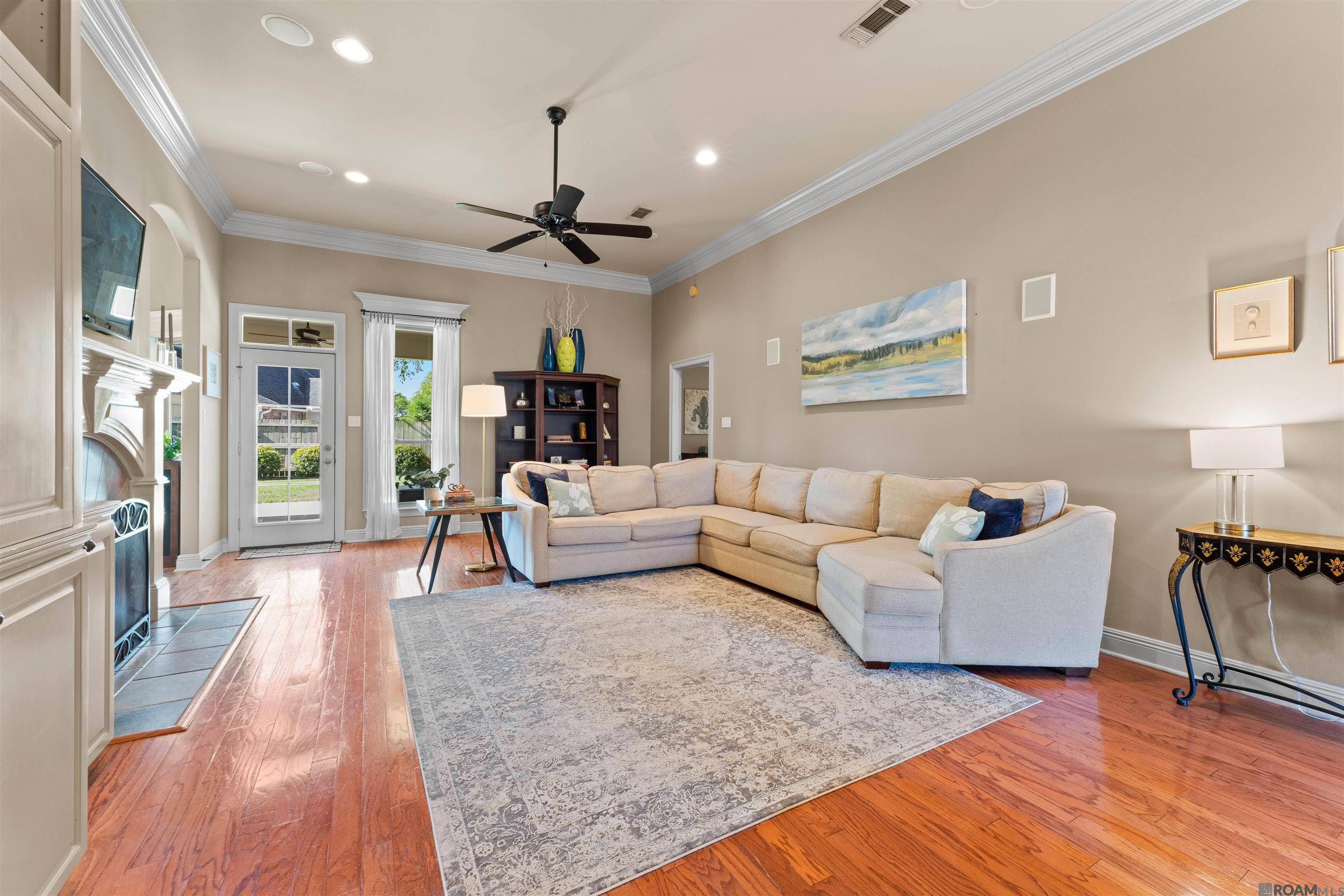 Baton Rouge, LA 70809,10634 Oakley Trace