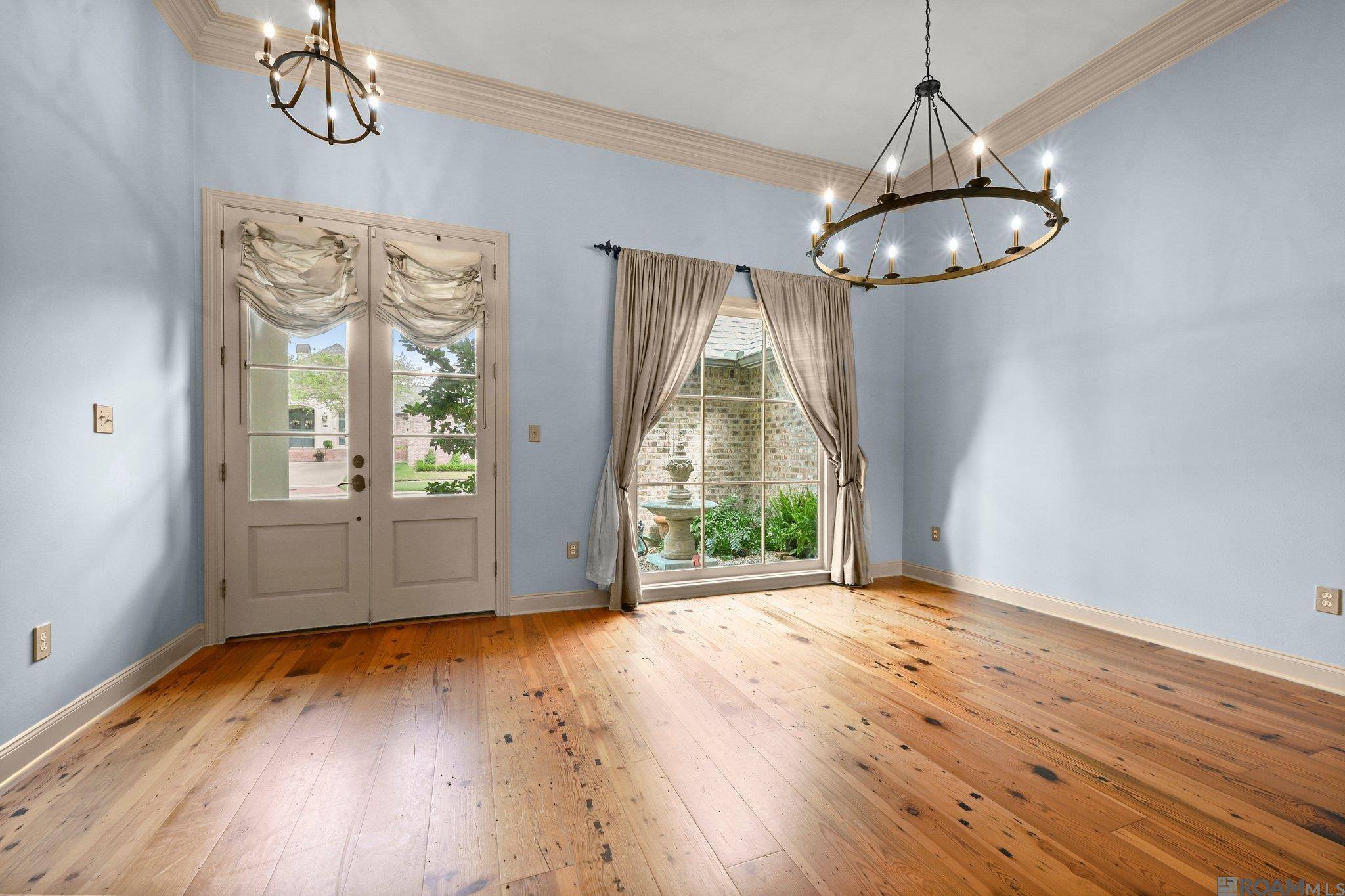 Saint George, LA 70810,224 W Greens Dr