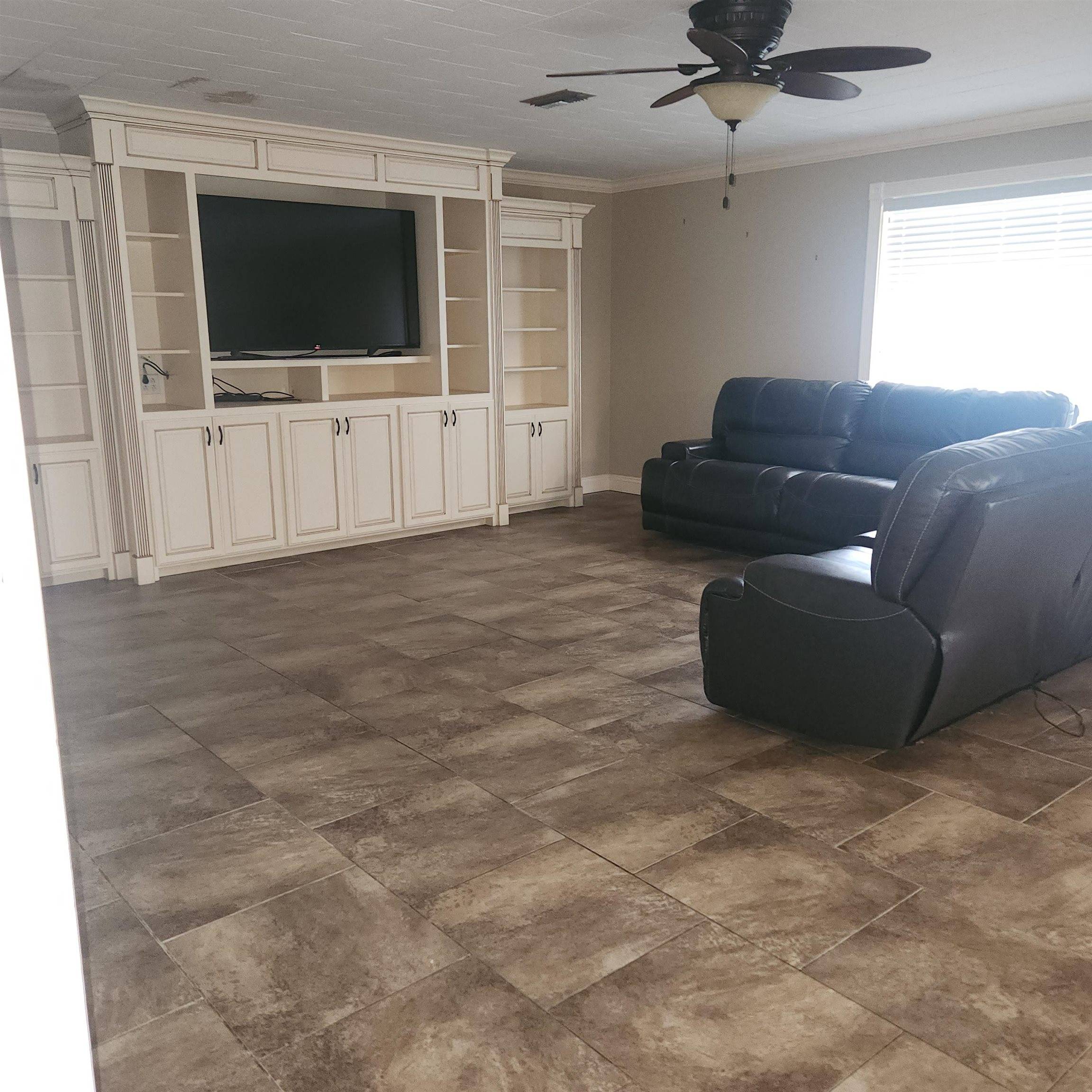 Cut Off, LA 70345,122 West 55th Street