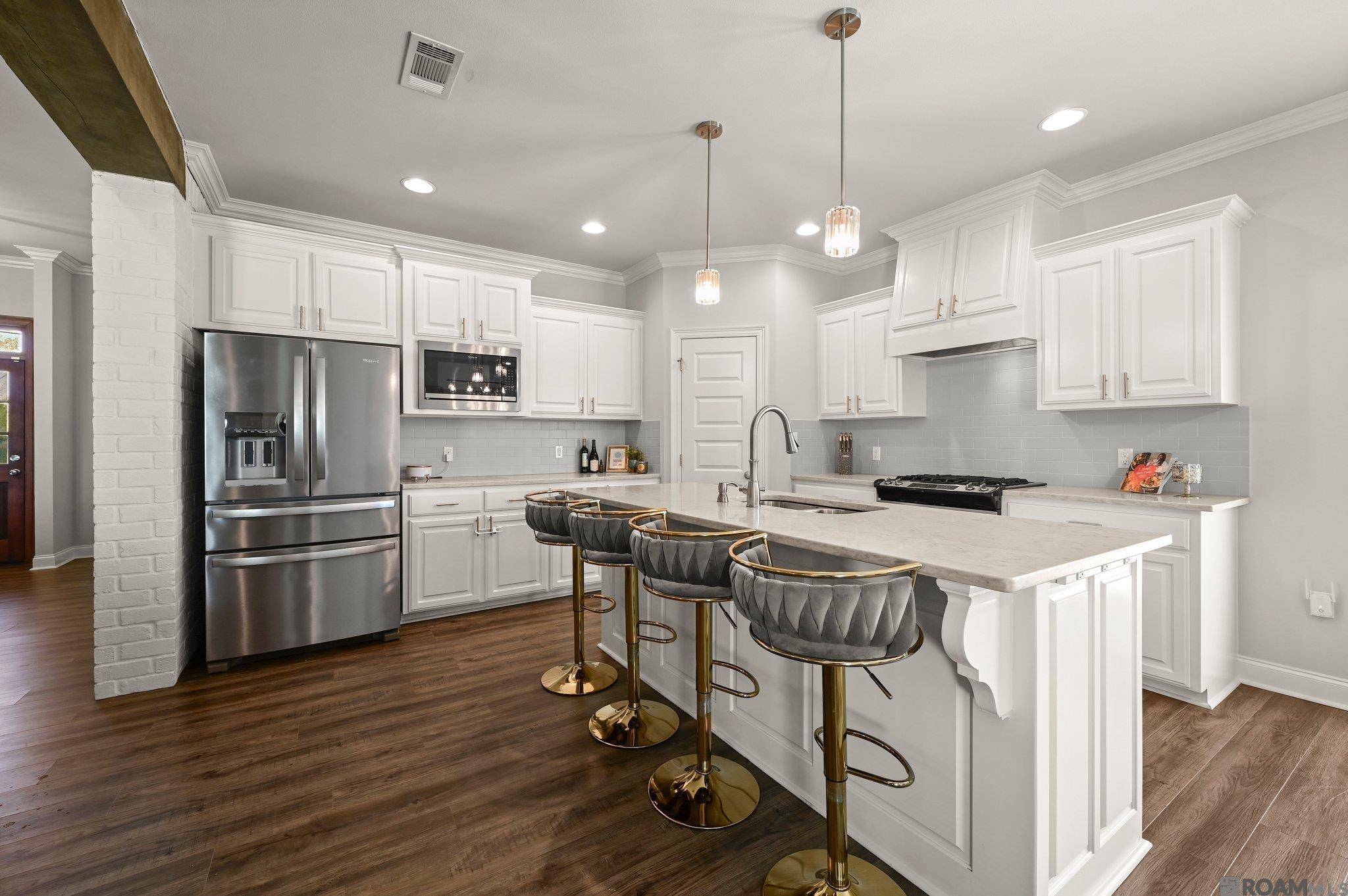 Gonzales, LA 70737,10231 W Robert Wilson Rd
