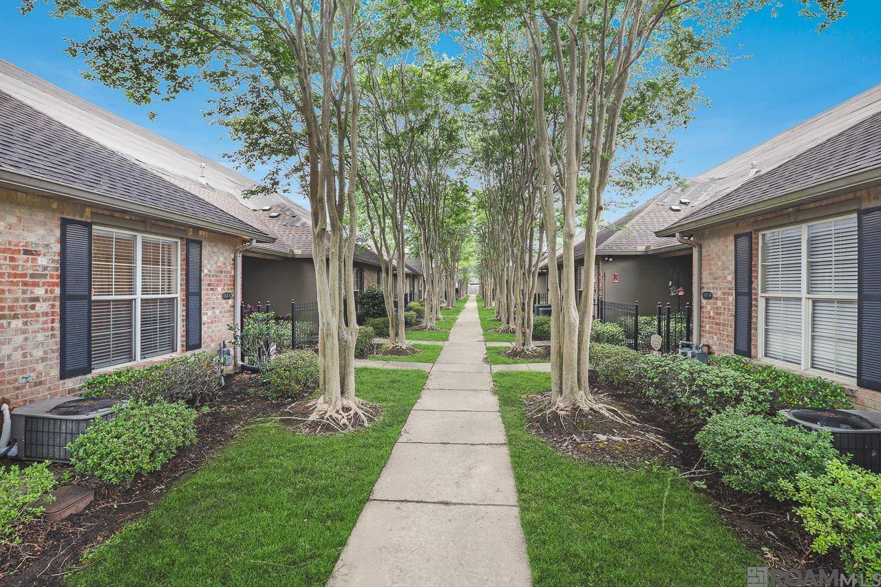 Baton Rouge, LA 70817,4848 Windsor Village Dr ##83