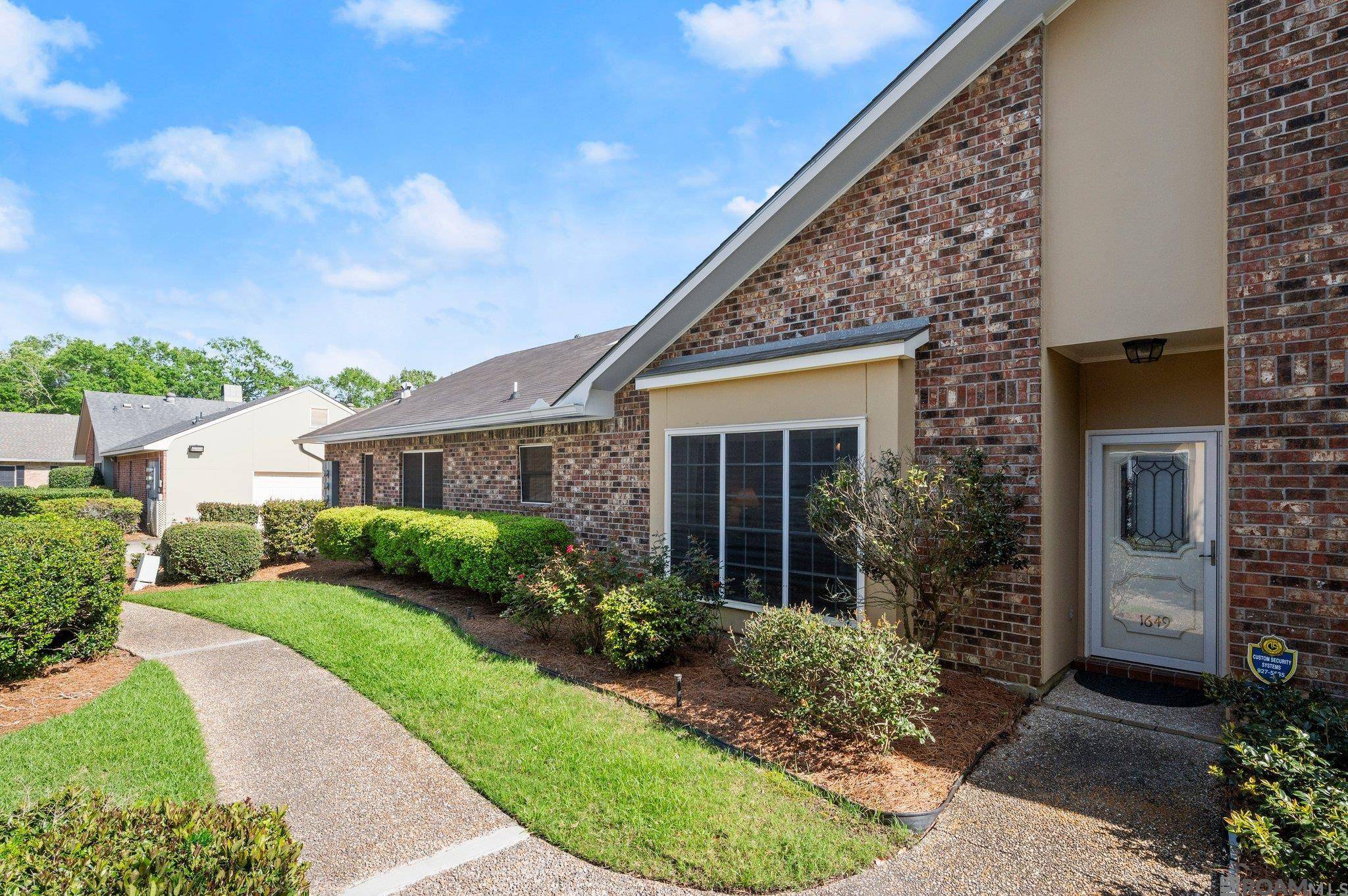Baton Rouge, LA 70815,1649 Sharp Rd