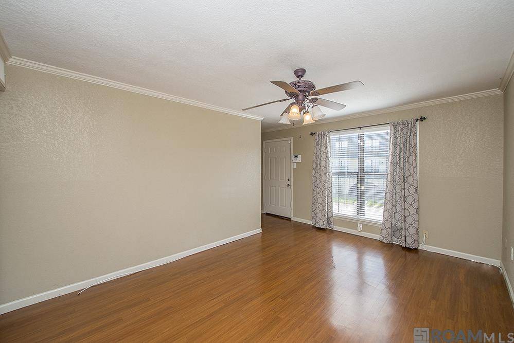 Baton Rouge, LA 70809,10292 W Winston Ave ##12