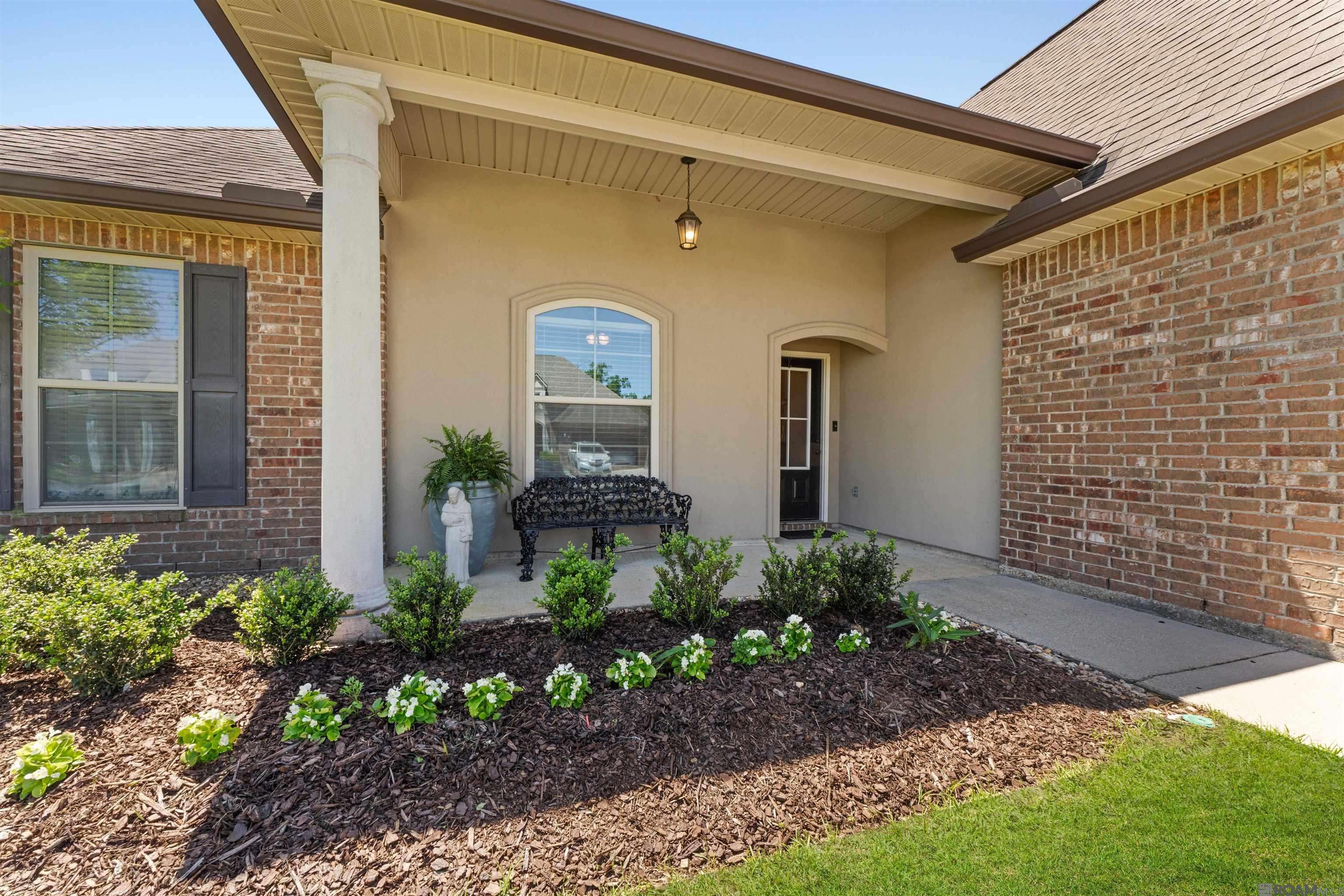 Baton Rouge, LA 70817,17816 Waterloo Dr
