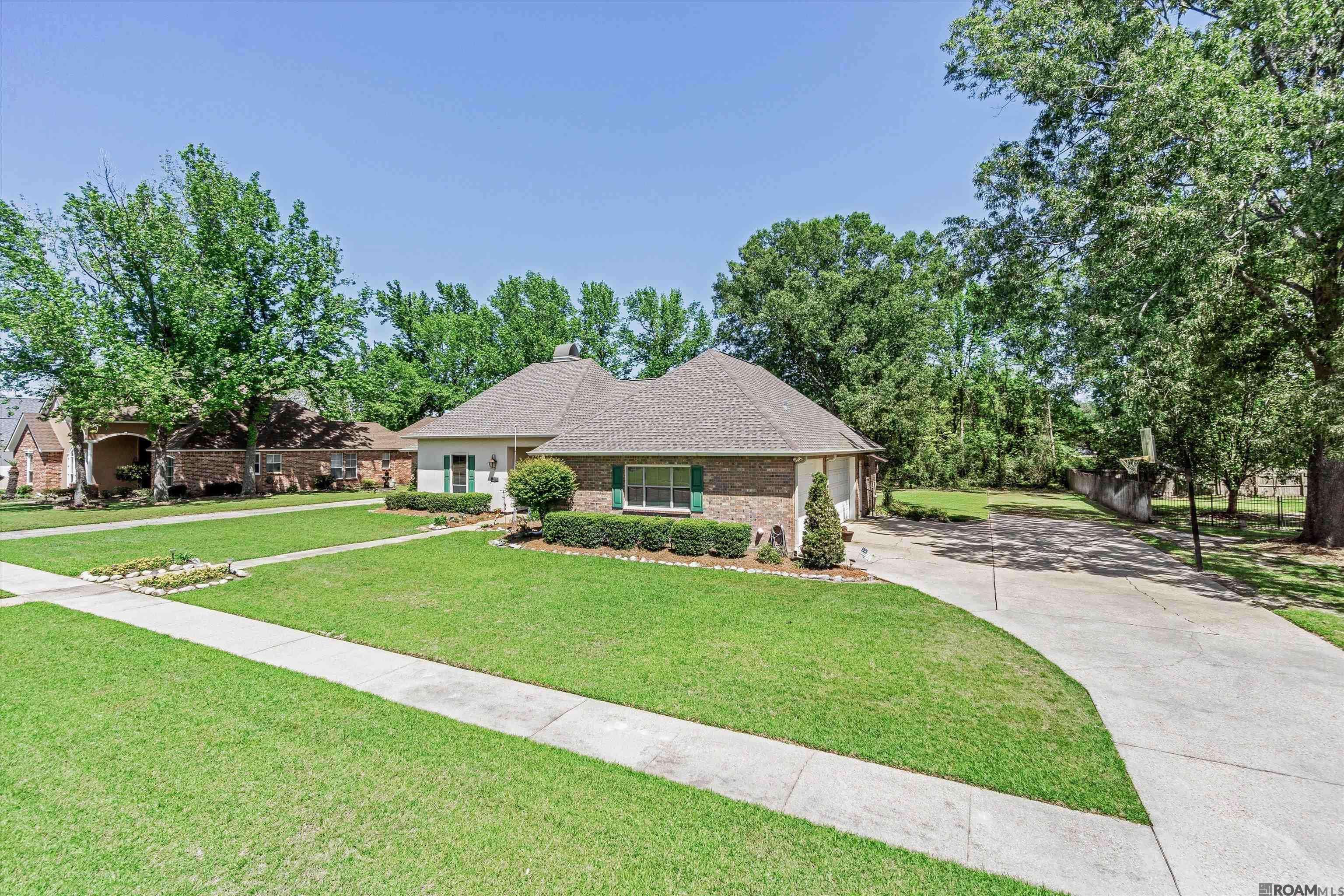 Zachary, LA 70791,1243 Roseway Blvd