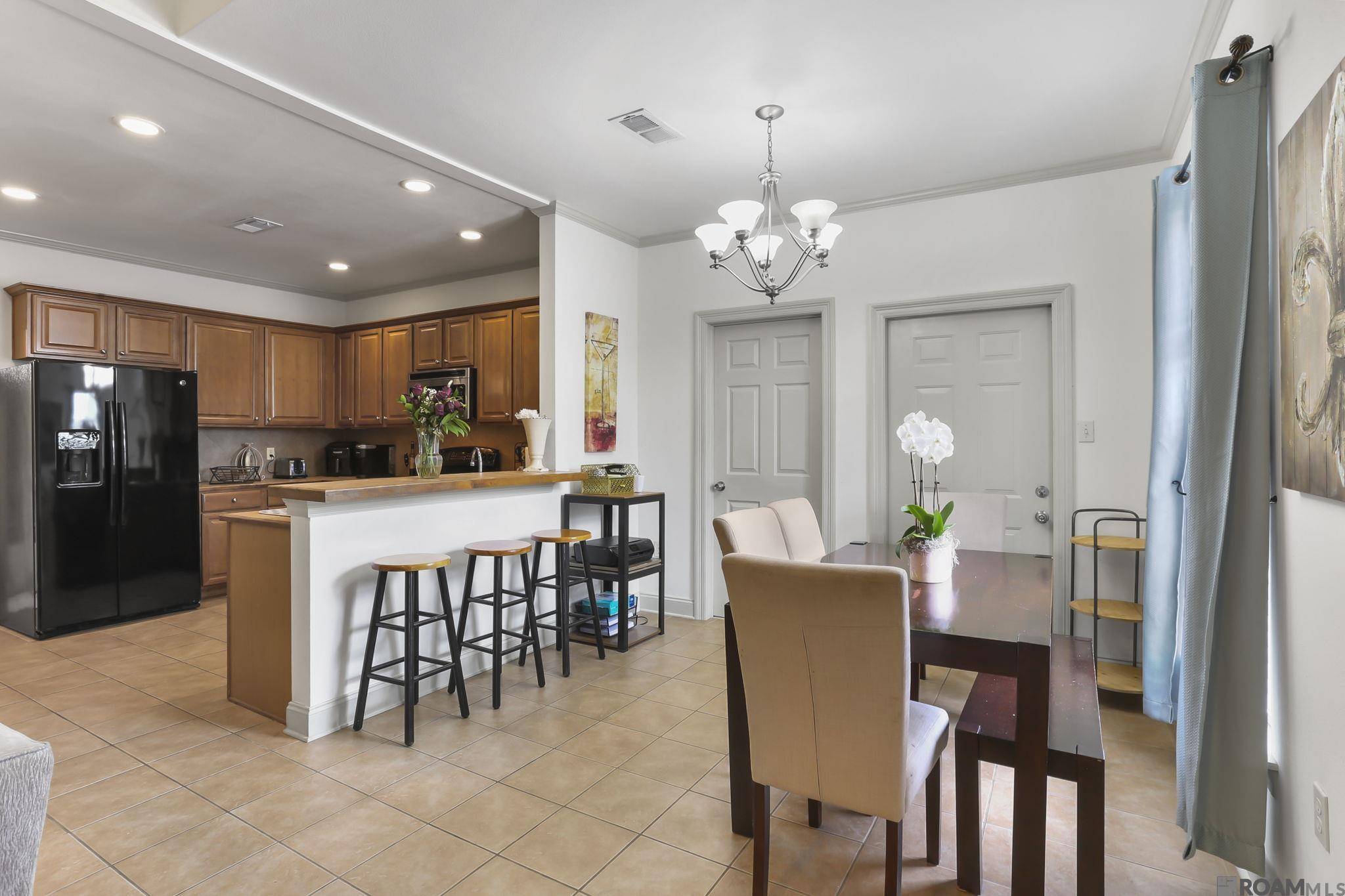 Baton Rouge, LA 70820,7300 Burbank Dr ##51