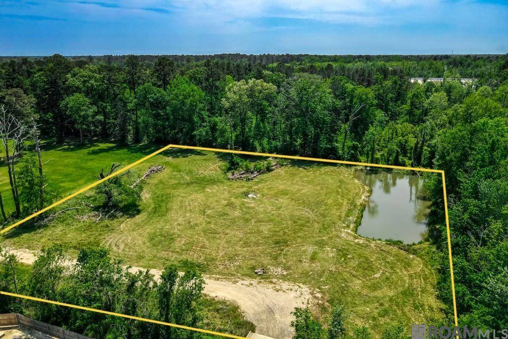 Greenwell Springs, LA 70739,Spring House Dr