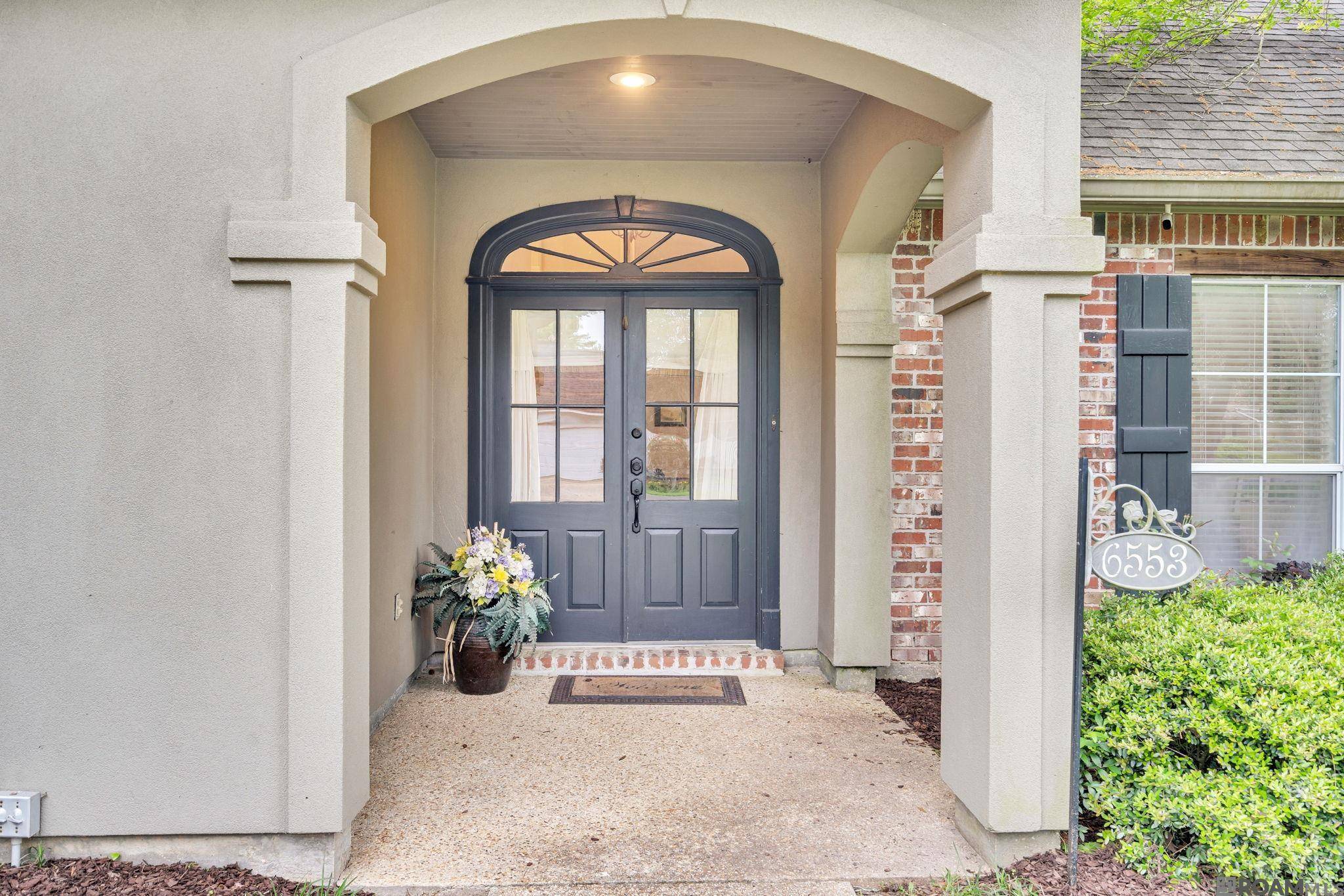 Baton Rouge, LA 70817,6553 Double Tree Dr