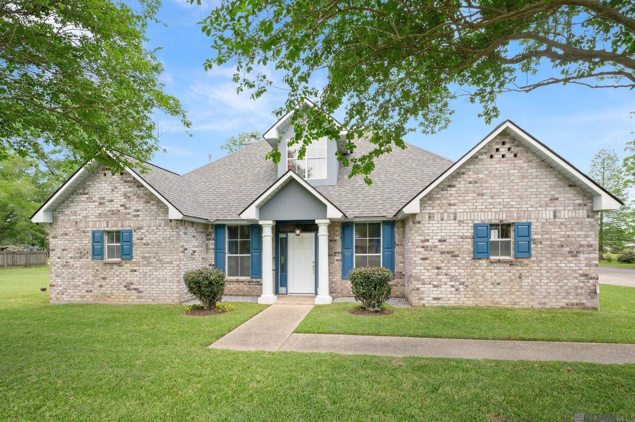 Prairieville, LA 70769,37206 Charlotte Ave