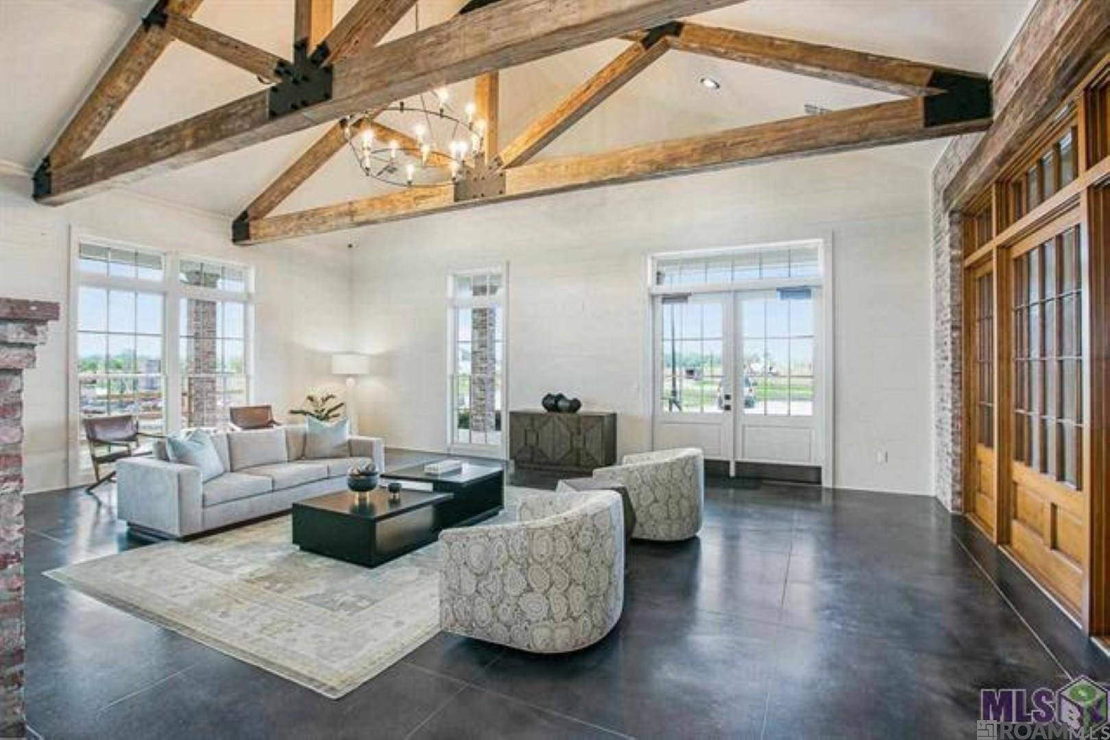 Baton Rouge, LA 70810,13740 Sweet Cherry Dr