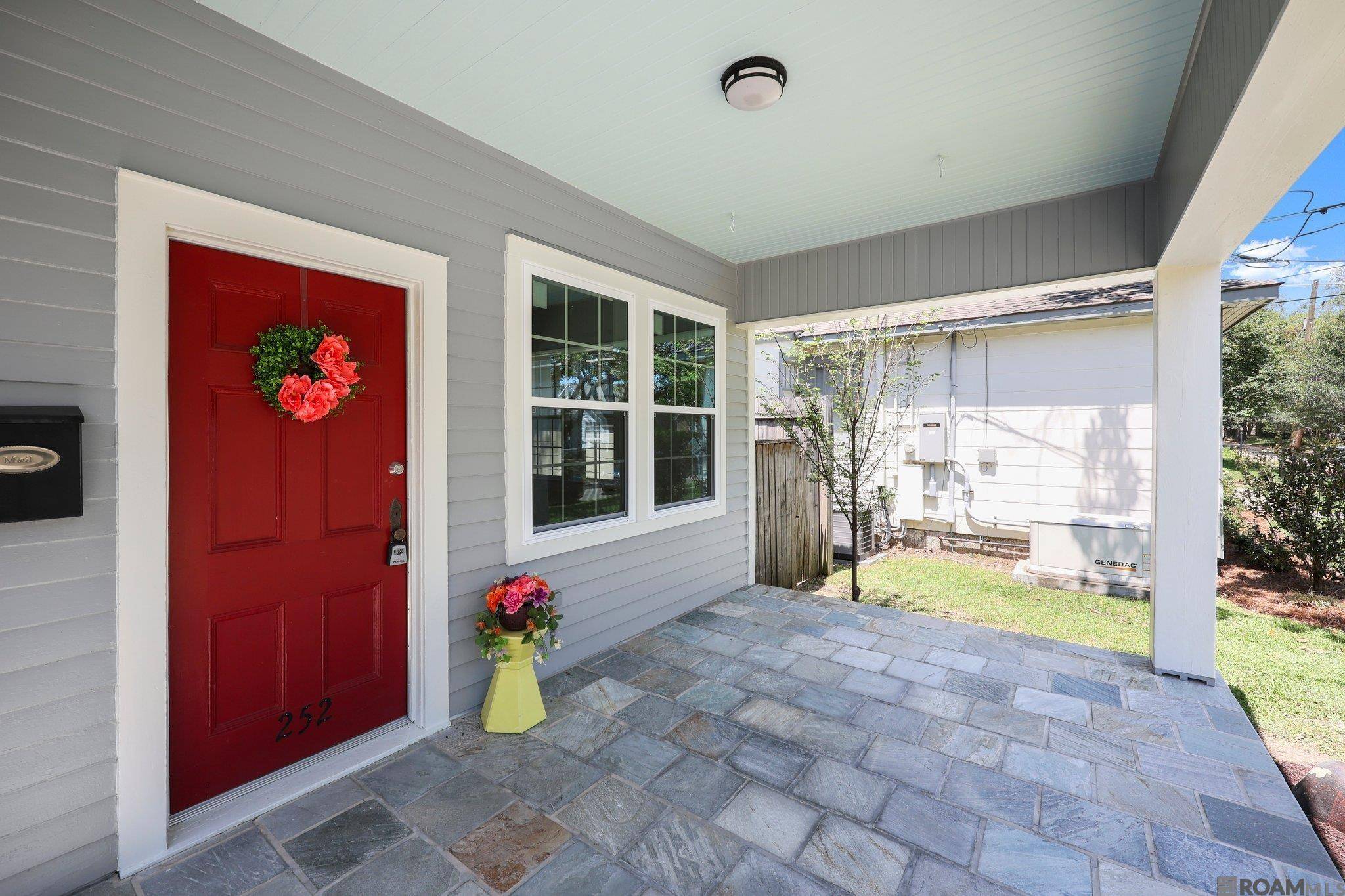 Baton Rouge, LA 70806,252 Bedford Dr