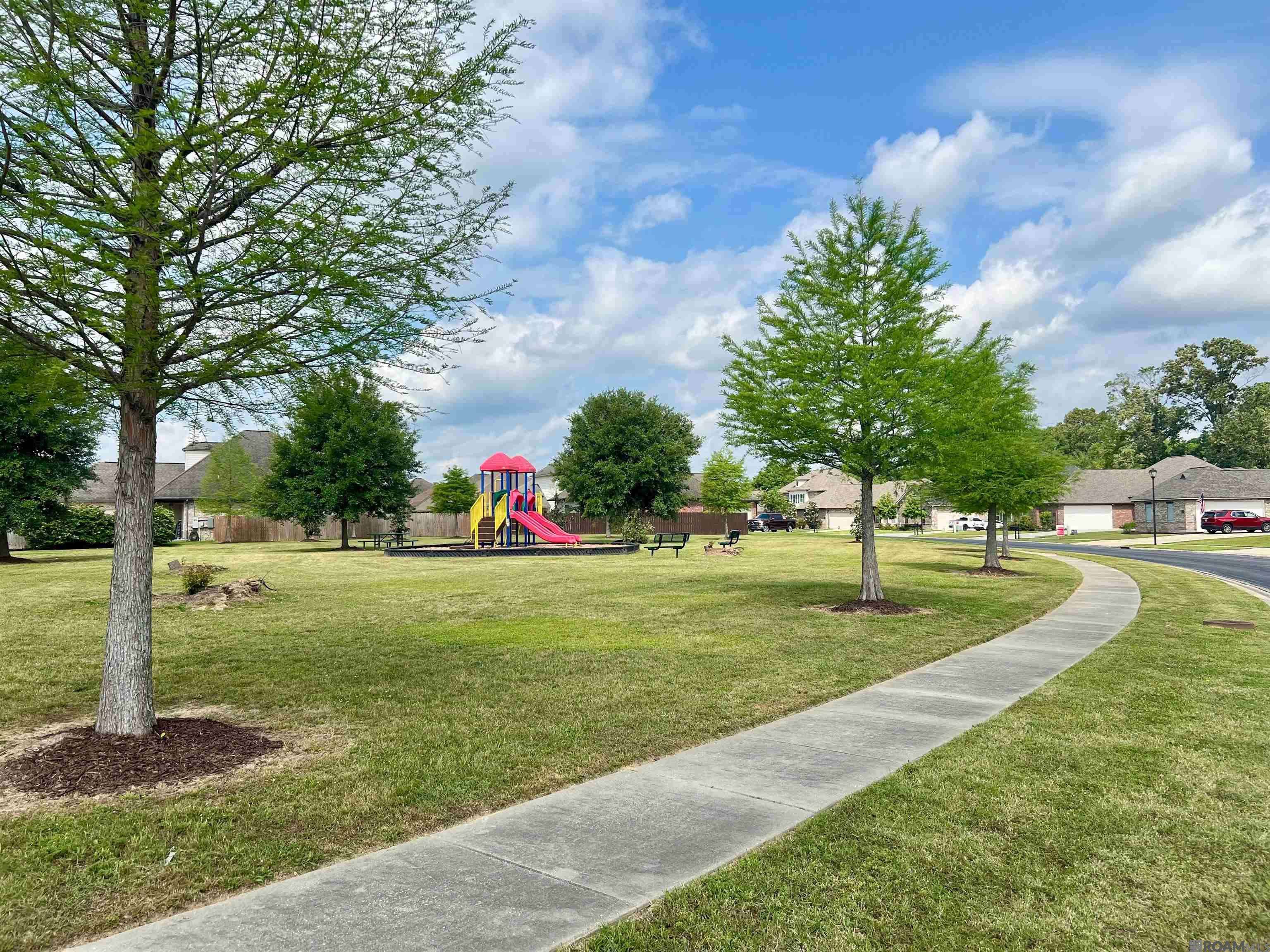 Prairieville, LA 70769,15031 Germany Oaks Blvd