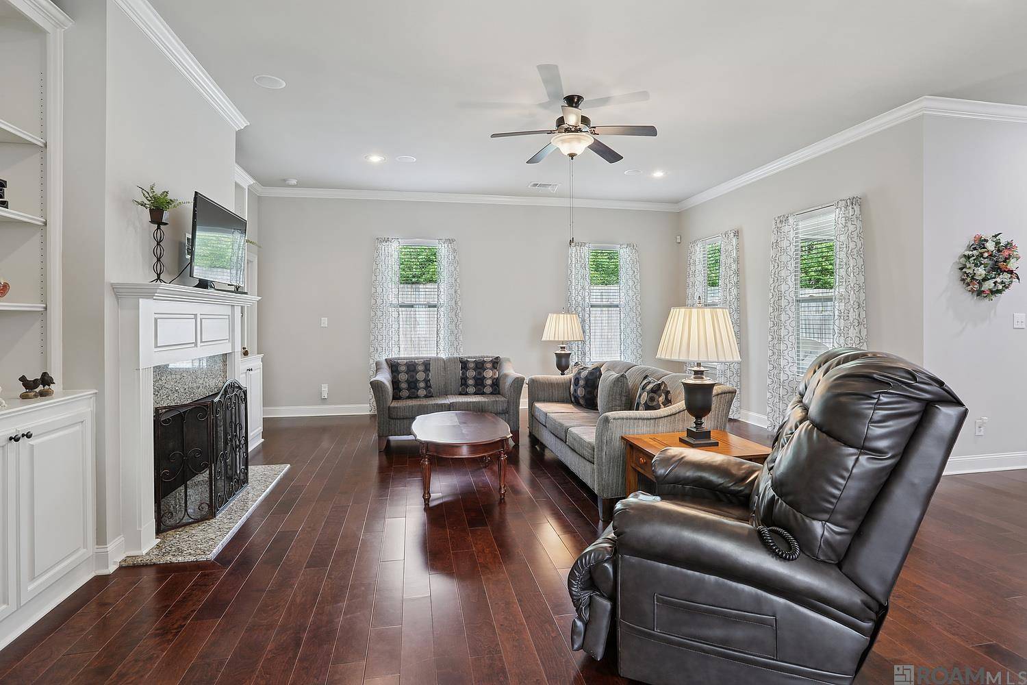 Prairieville, LA 70769,15031 Germany Oaks Blvd