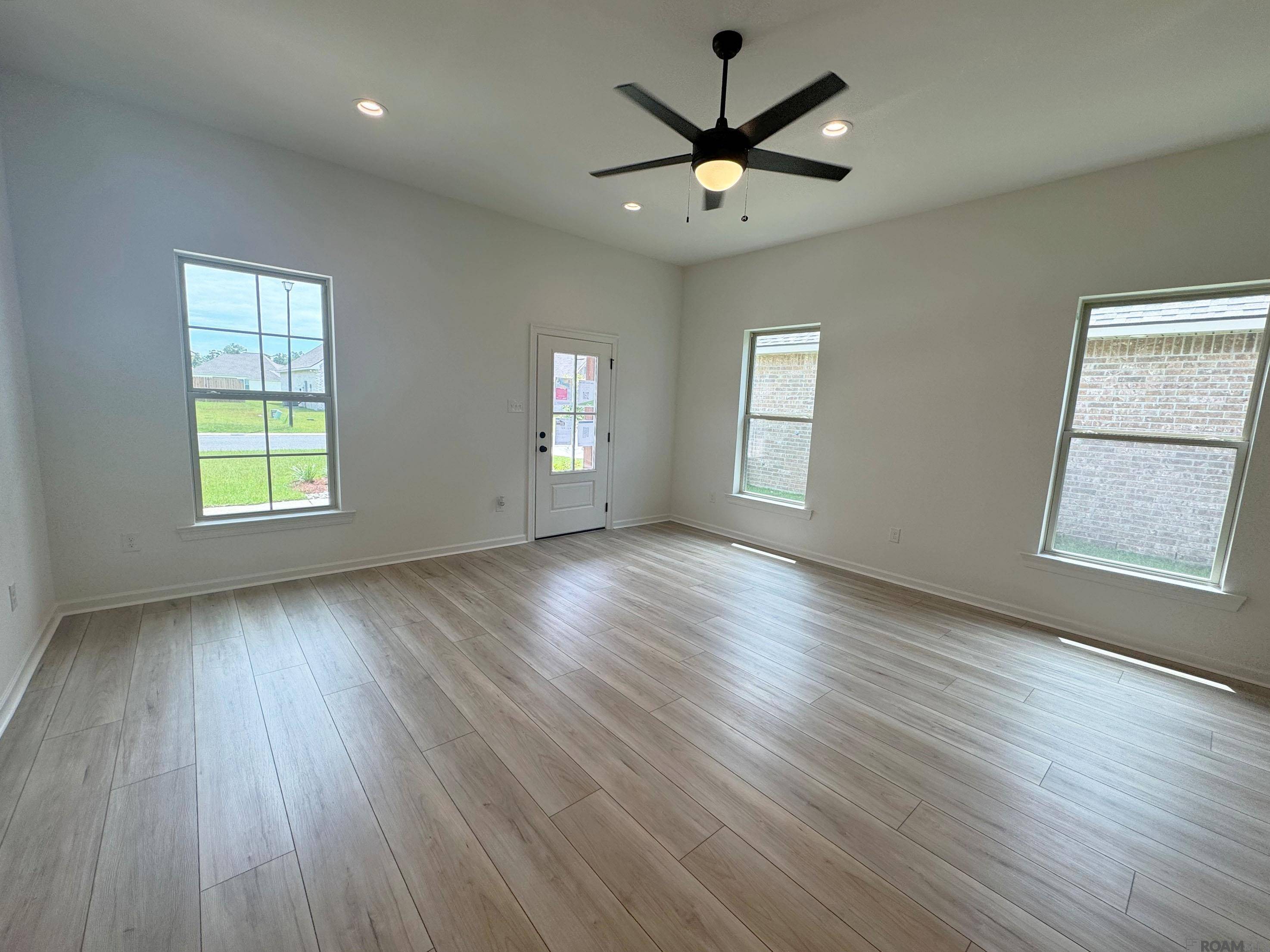 Denham Springs, LA 70726,11609 Juban Parc Ave