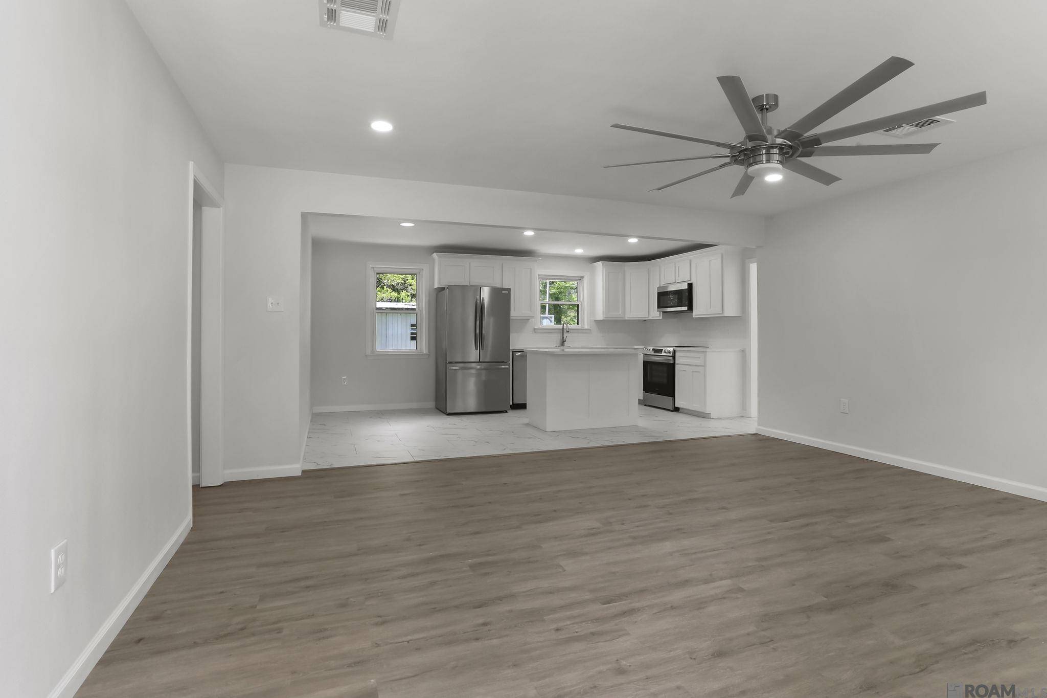 Walker, LA 70785,32875 N Walker Rd