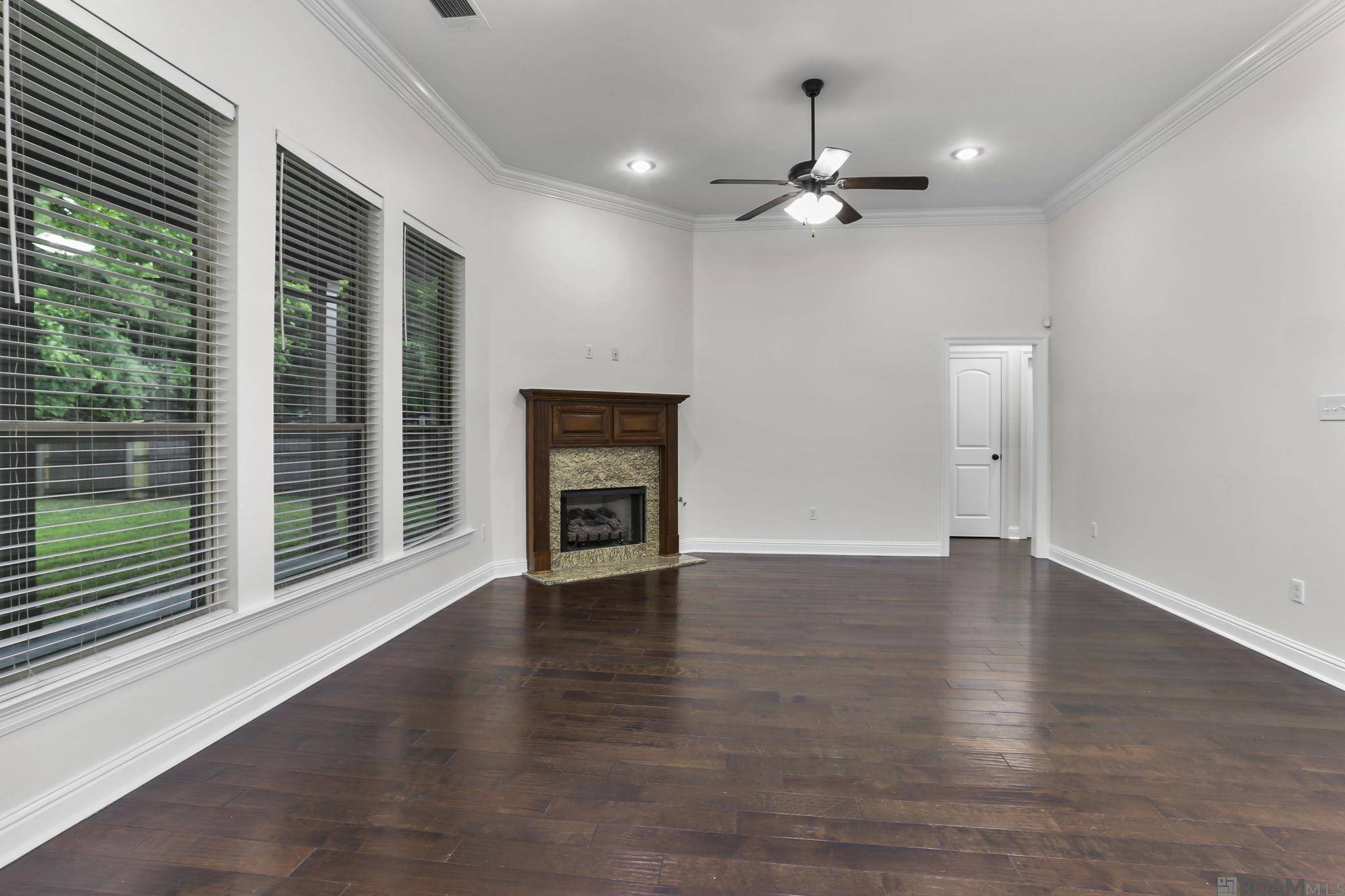 Greenwell Springs, LA 70739,4947 Harbor Ln
