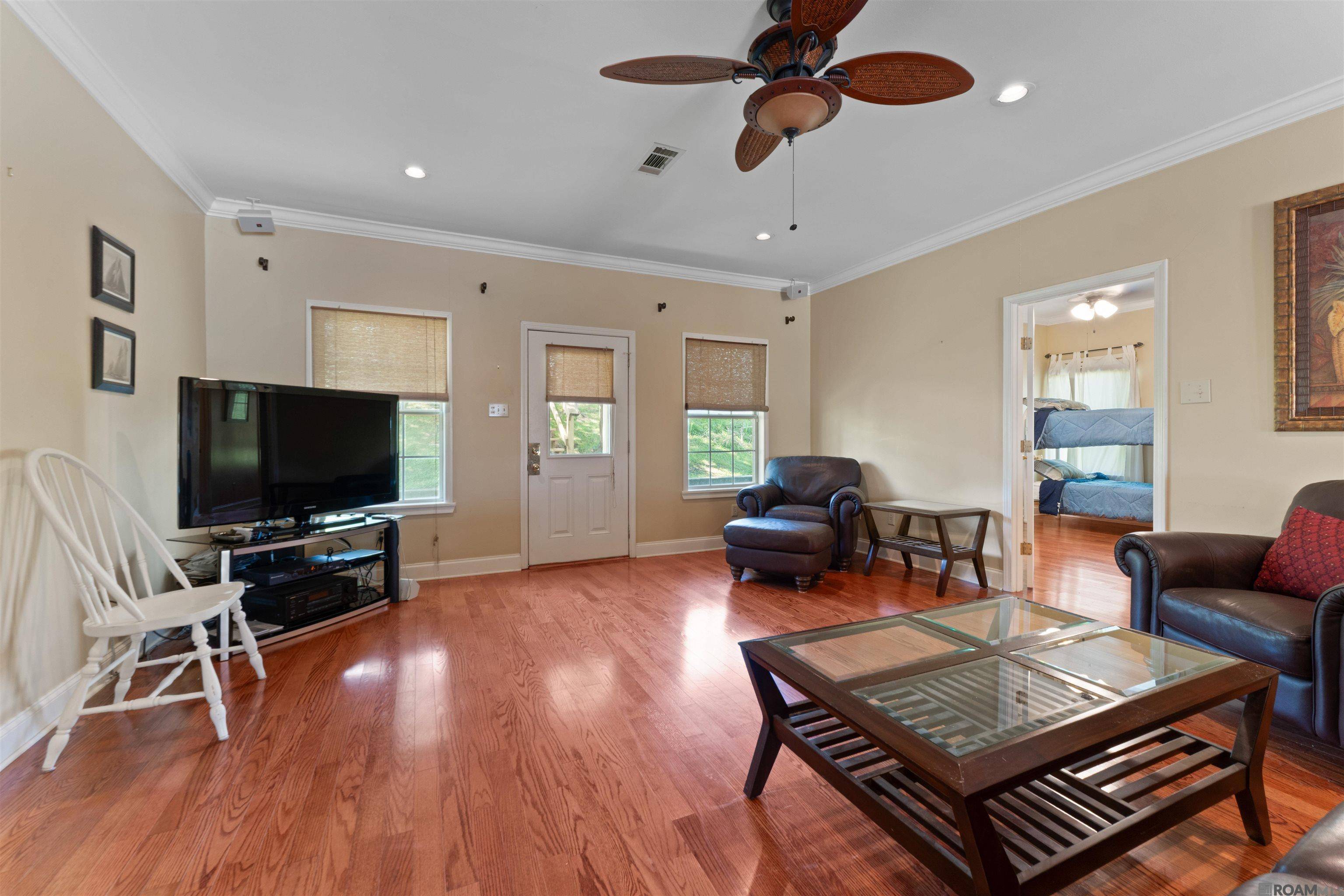 Oscar, LA 70762,6350 False River Rd